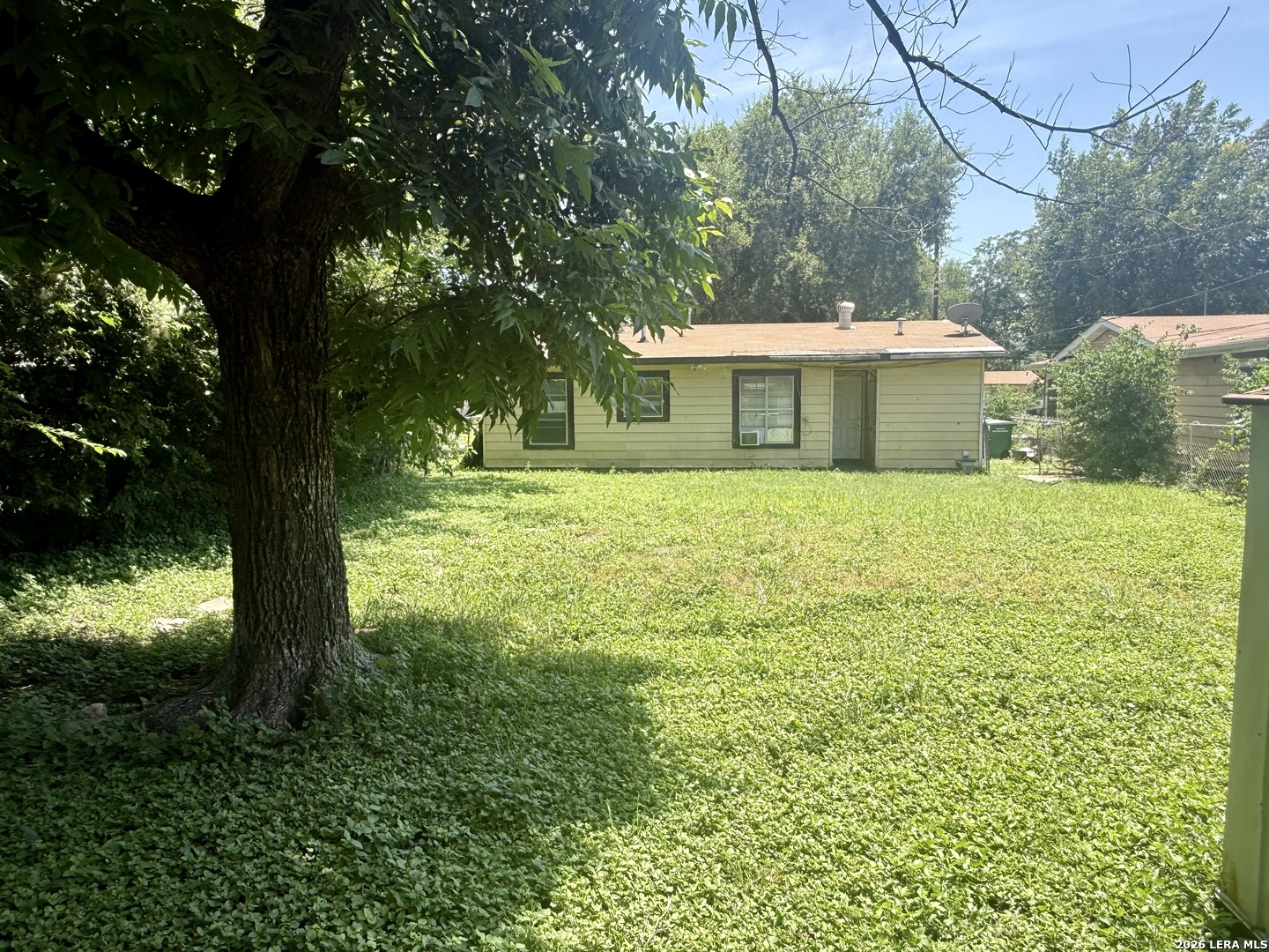 231 W Jewell