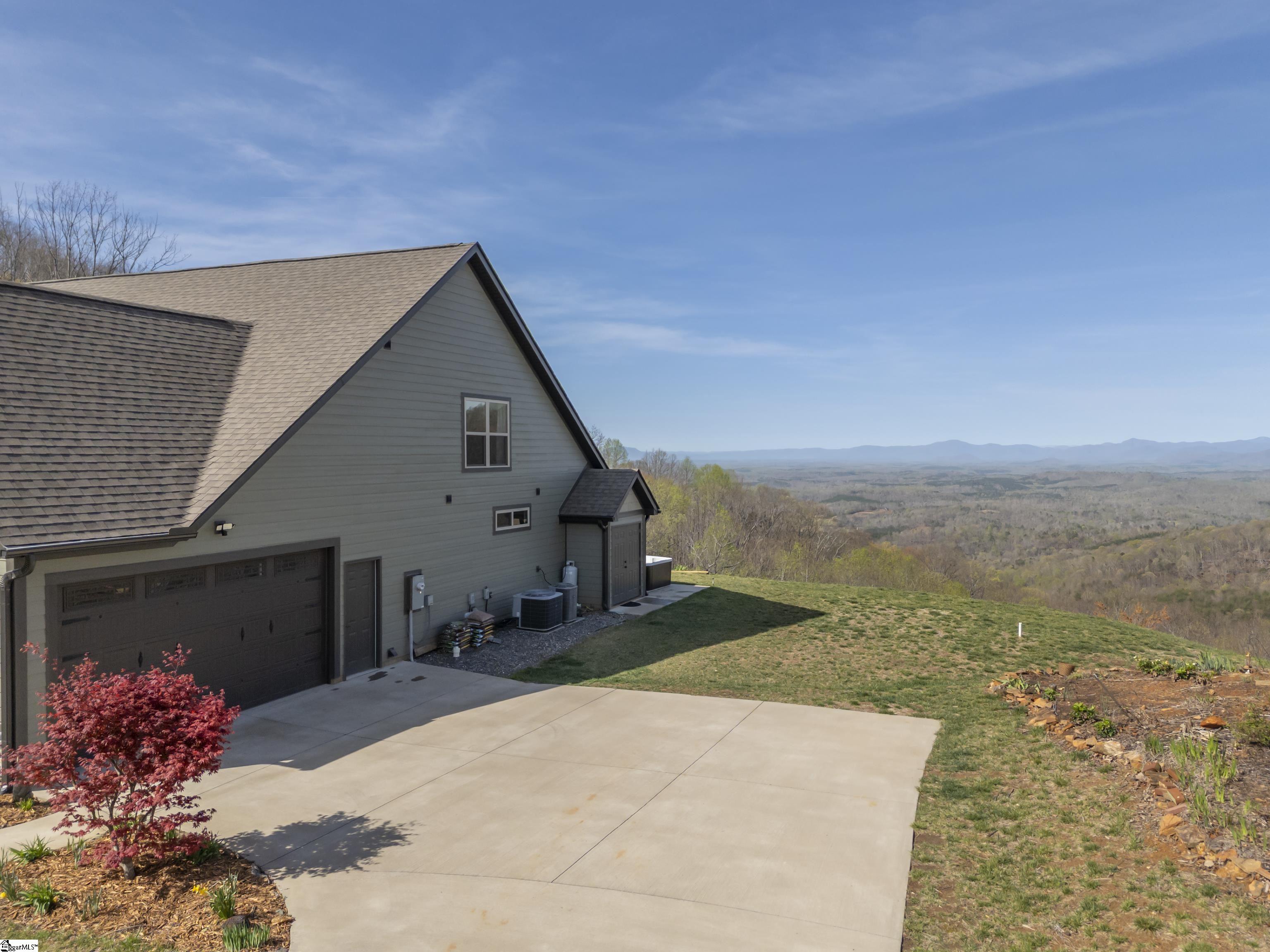 241 Mtn Lookout Drive