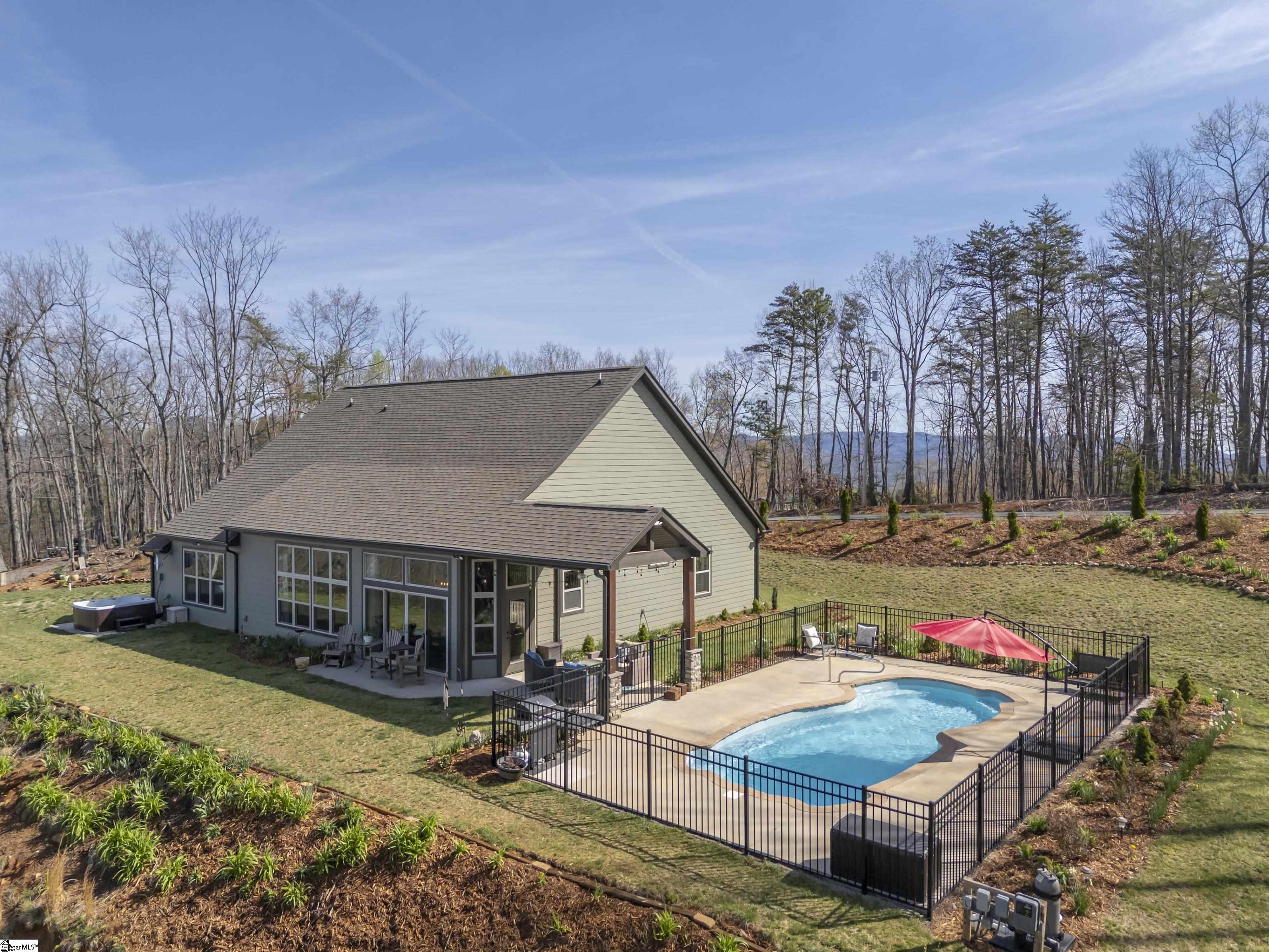 241 Mtn Lookout Drive