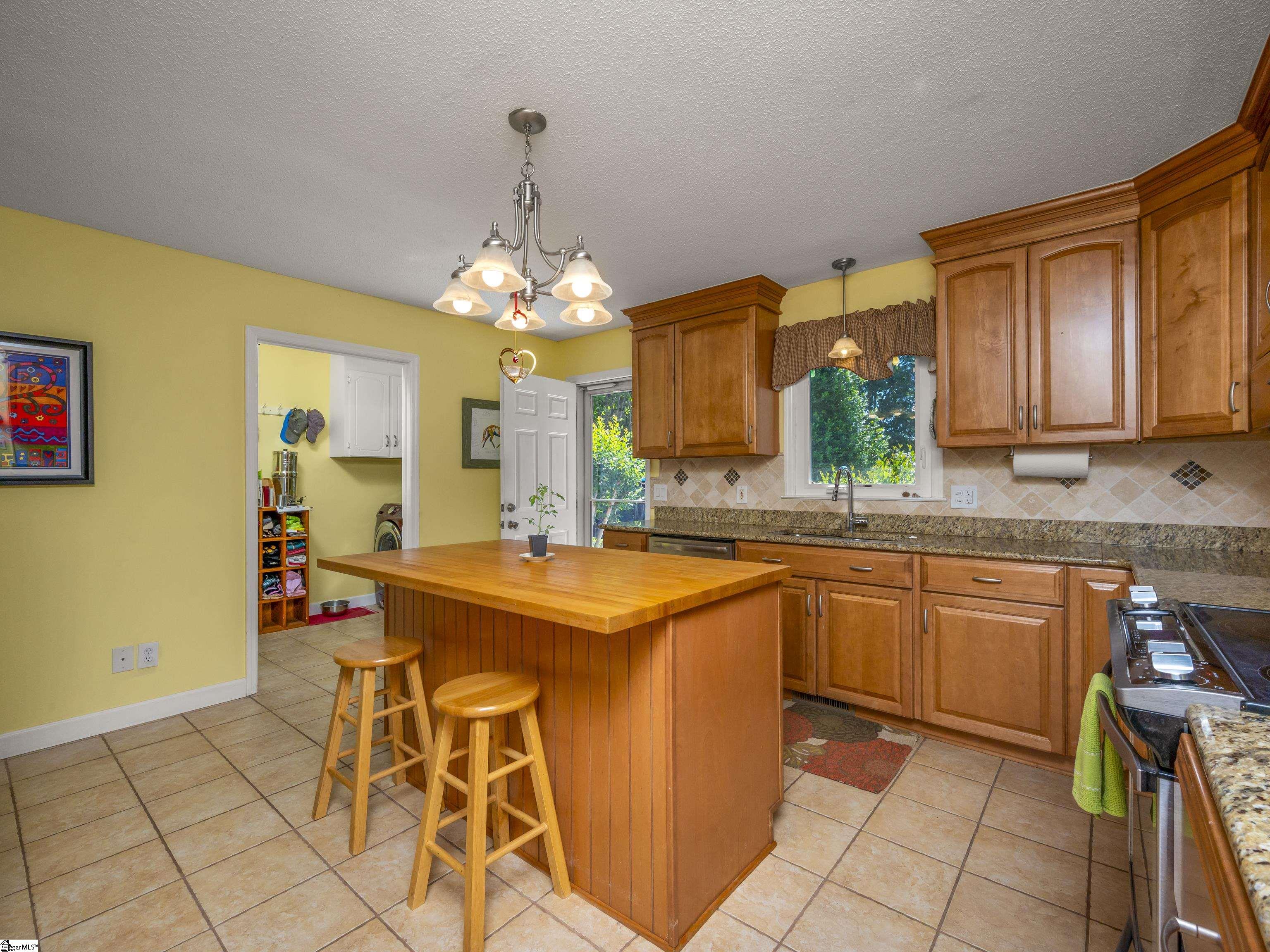301 Spring Valley Road