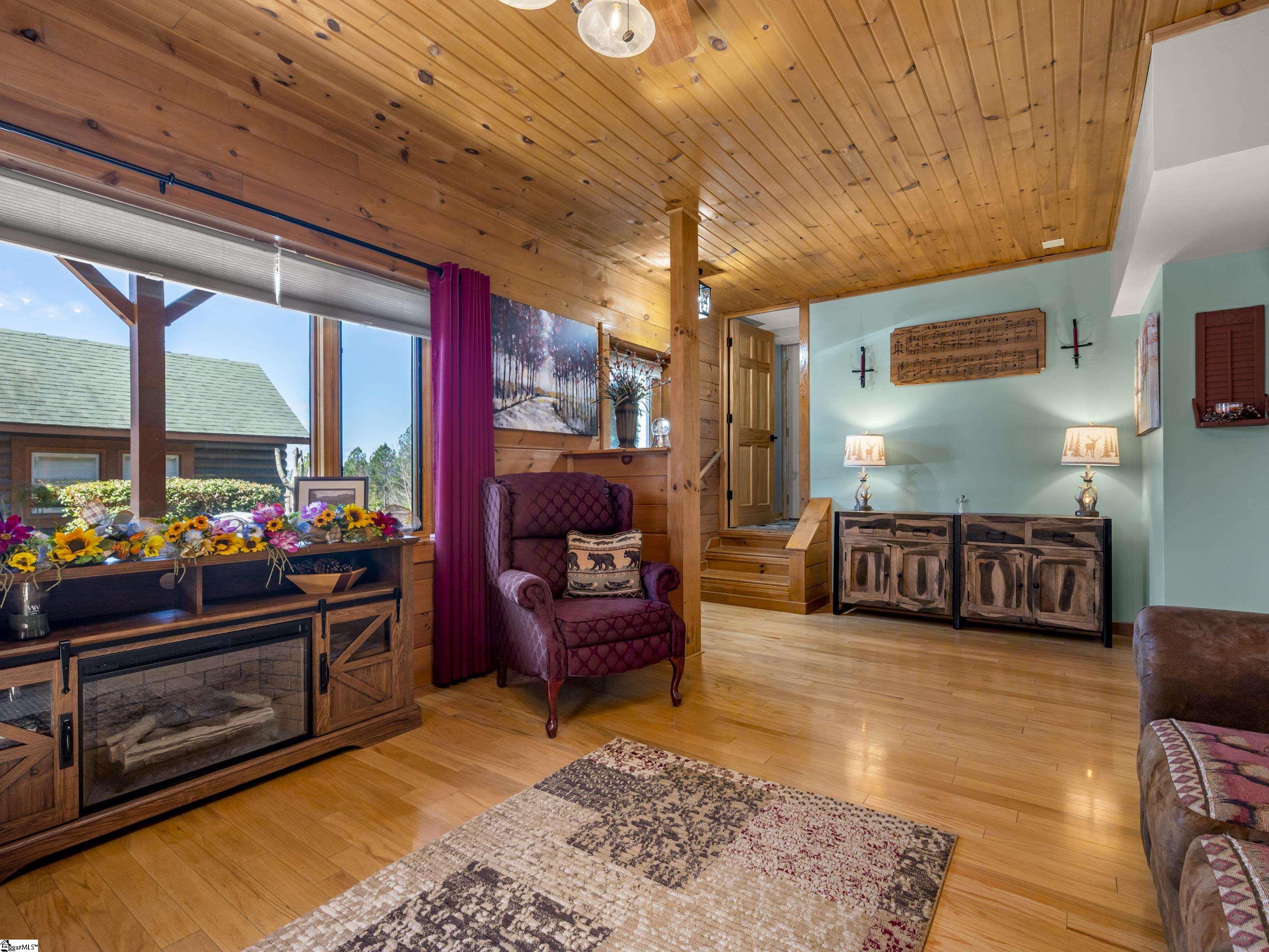 348 Westridge Drive