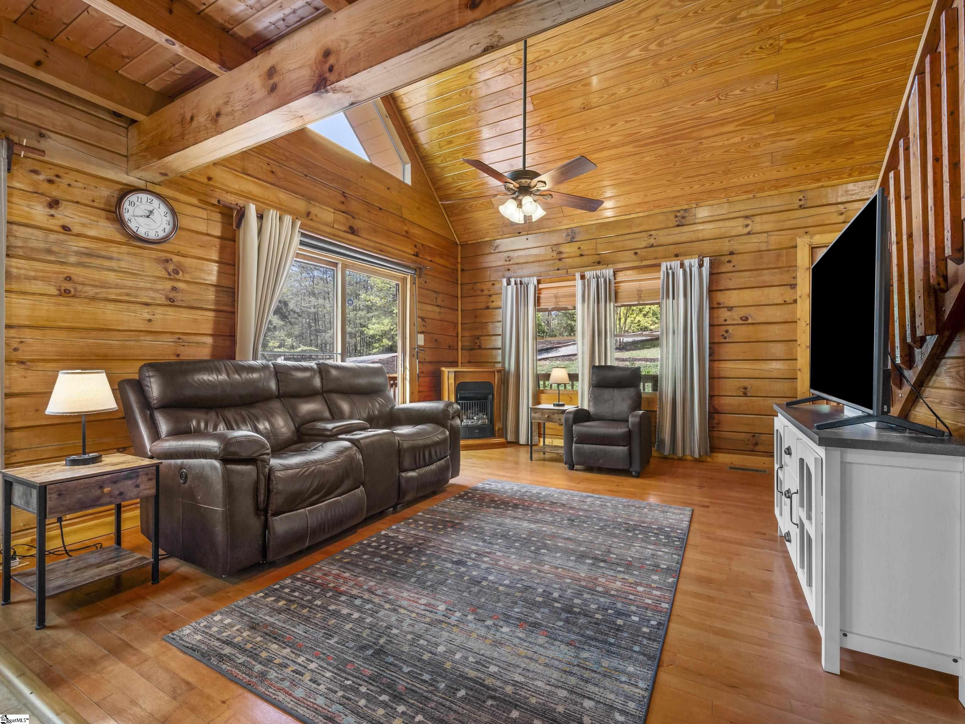 125 Pine Ridge Drive