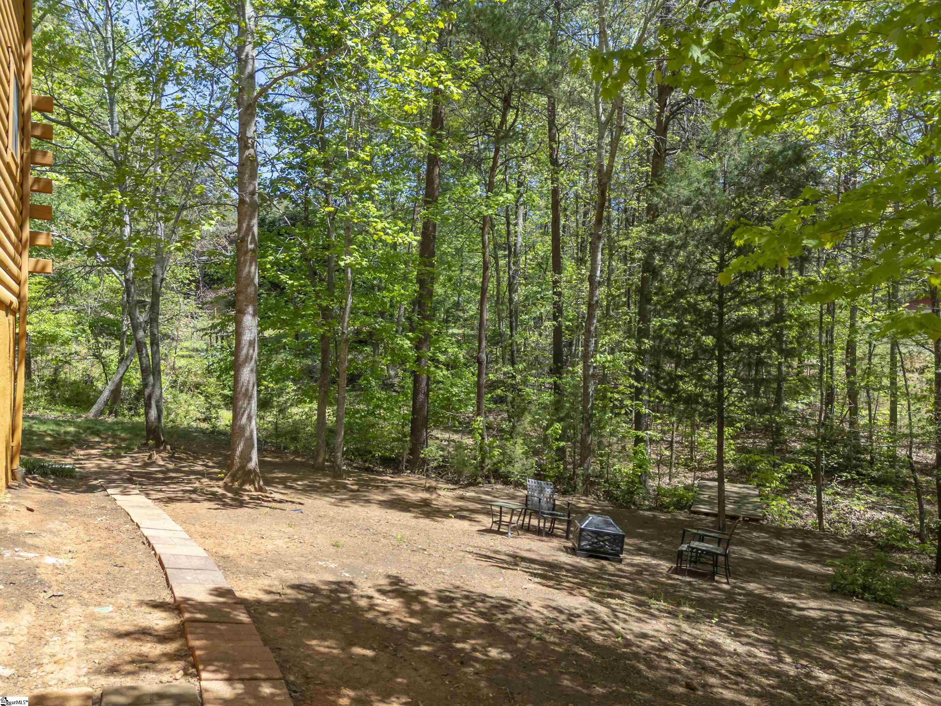 125 Pine Ridge Drive