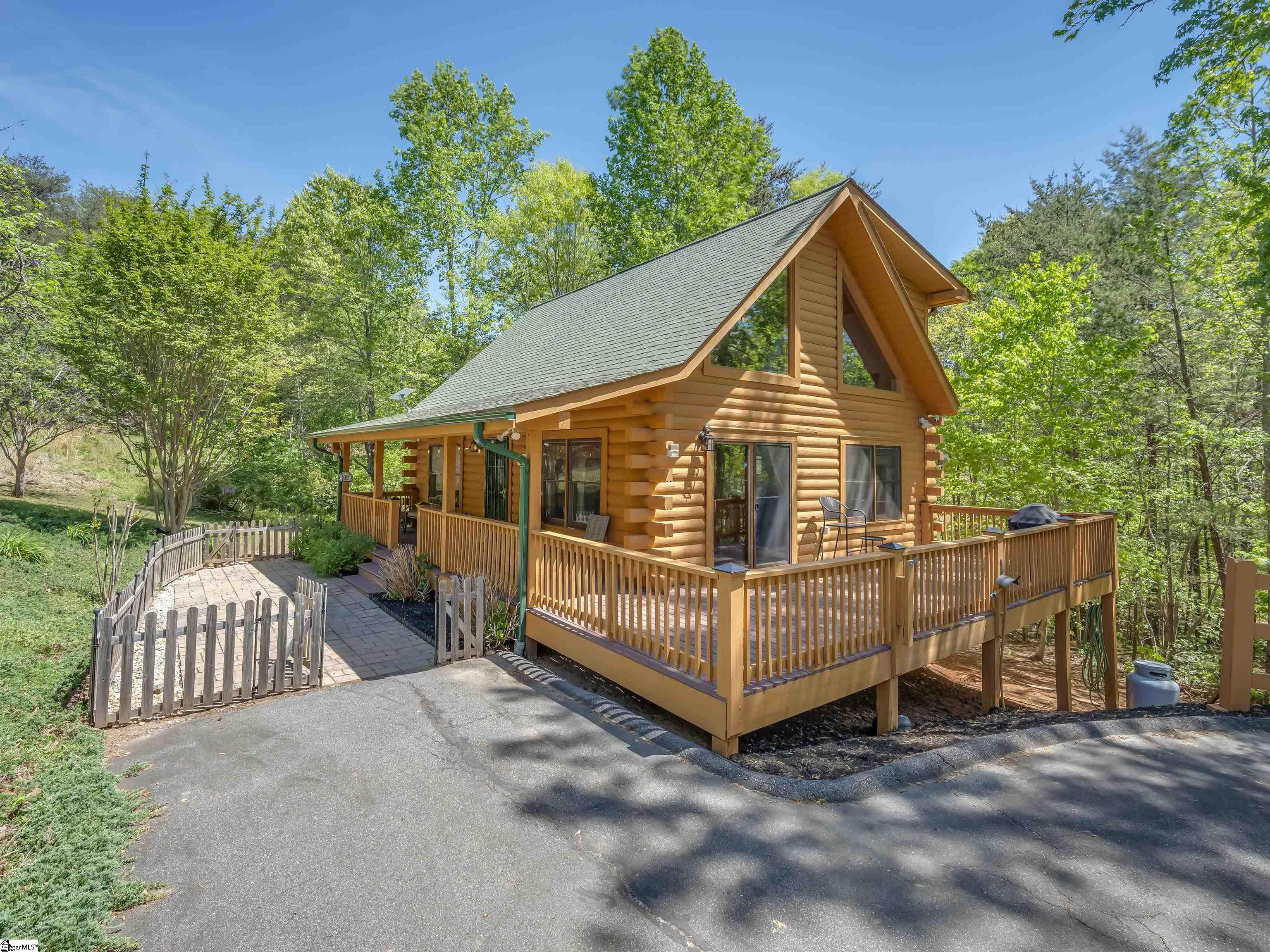 125 Pine Ridge Drive