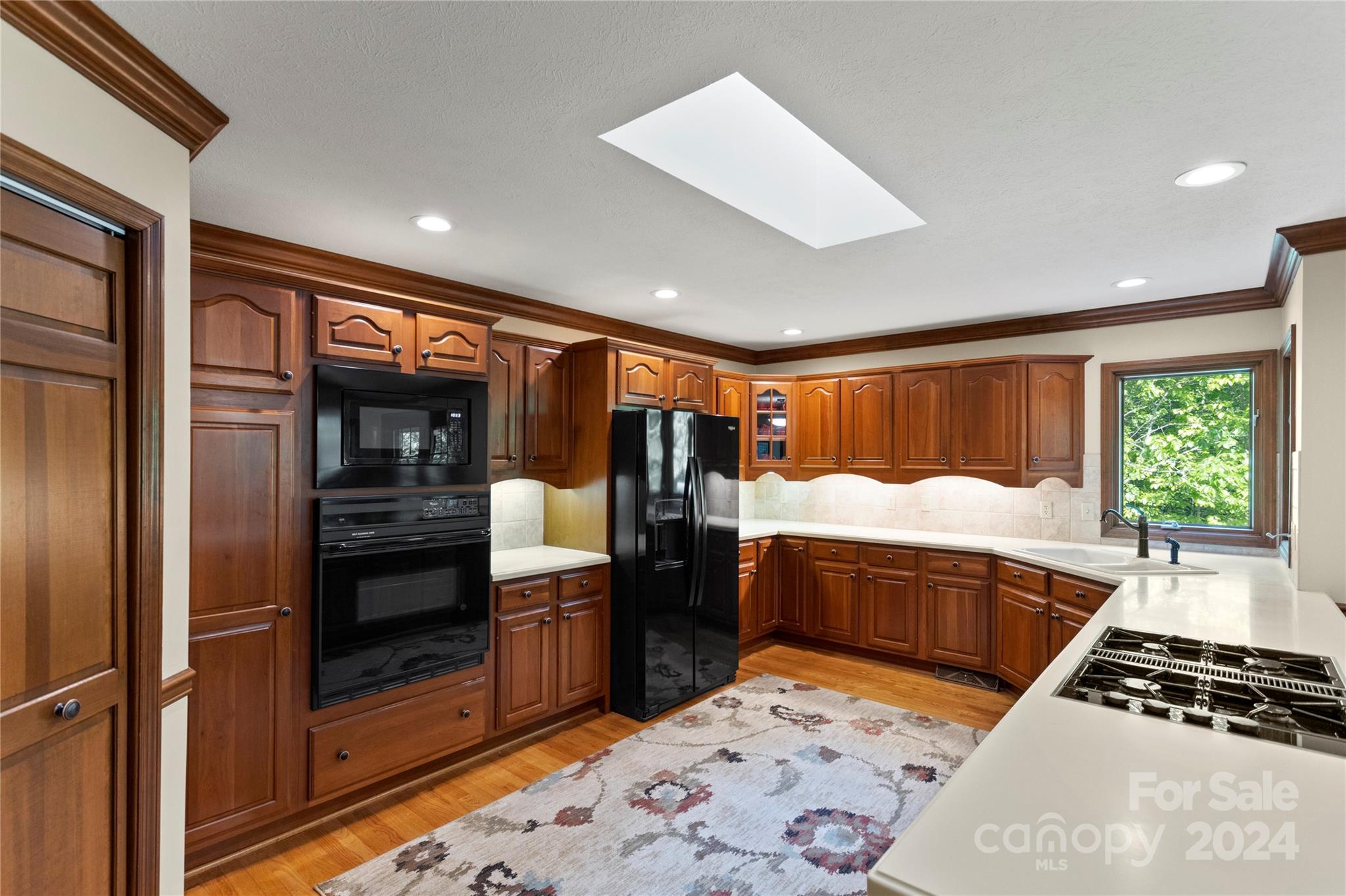 113 Woodglen Court