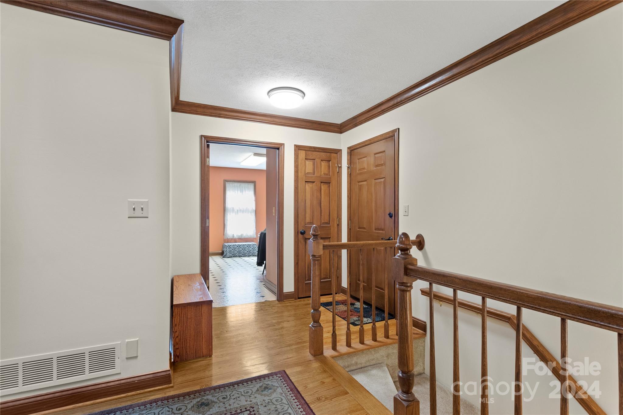 113 Woodglen Court