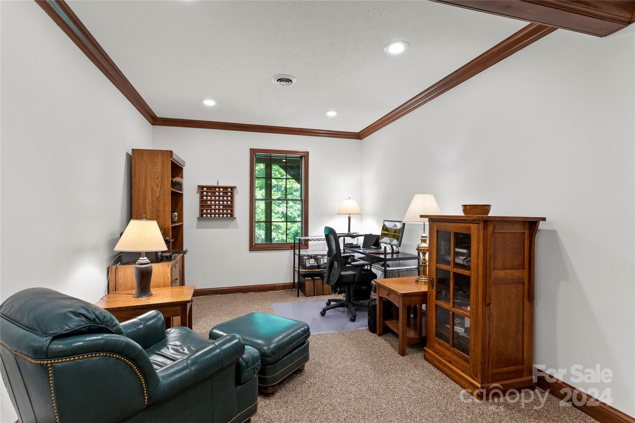 113 Woodglen Court