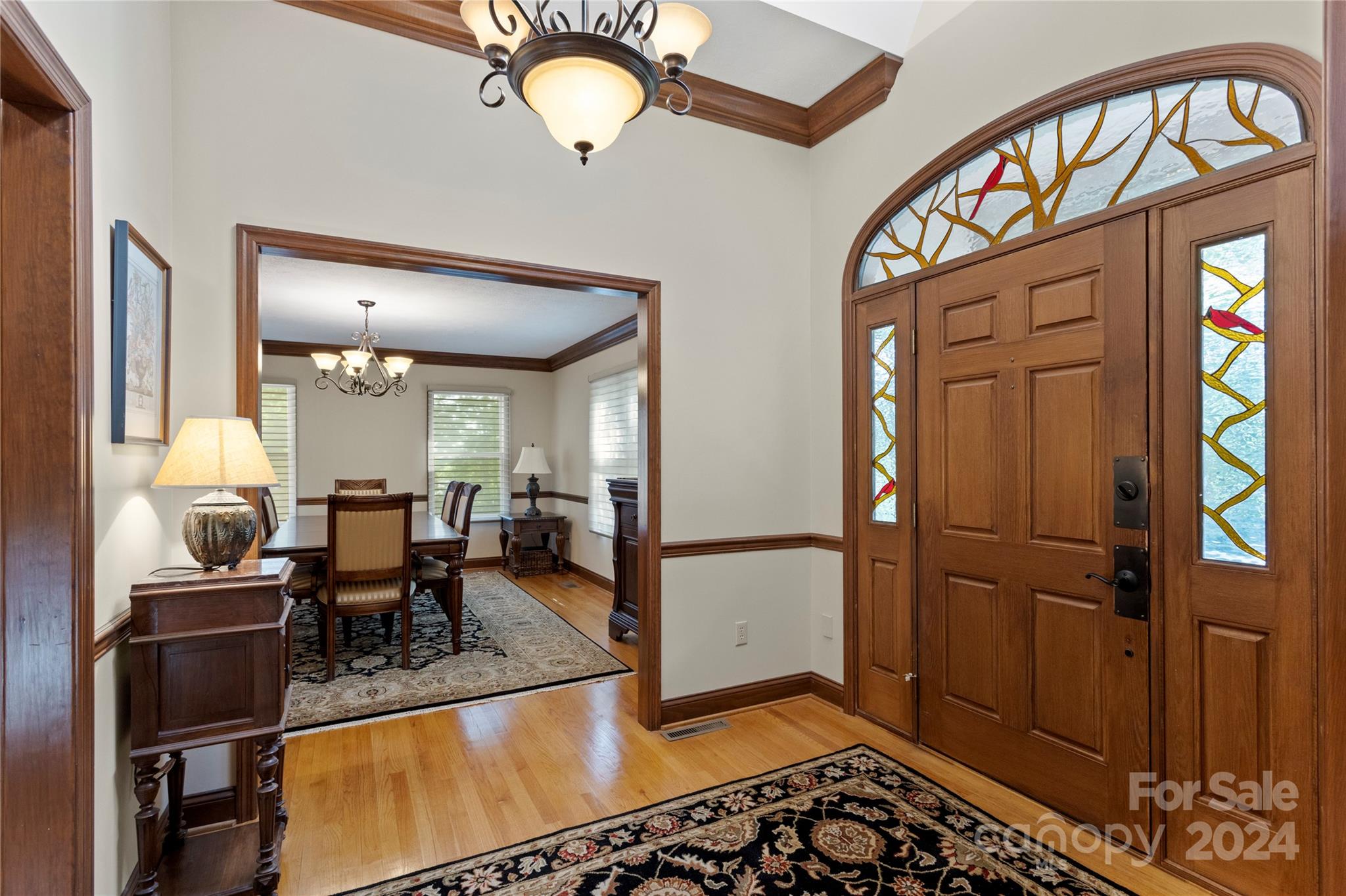 113 Woodglen Court
