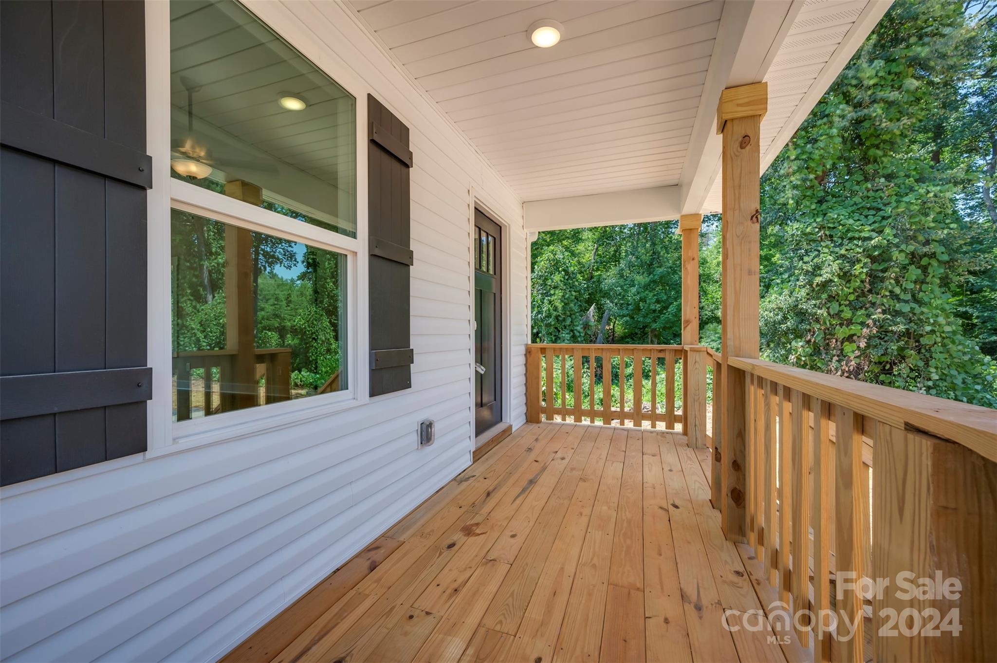 189 Forest Lake Road