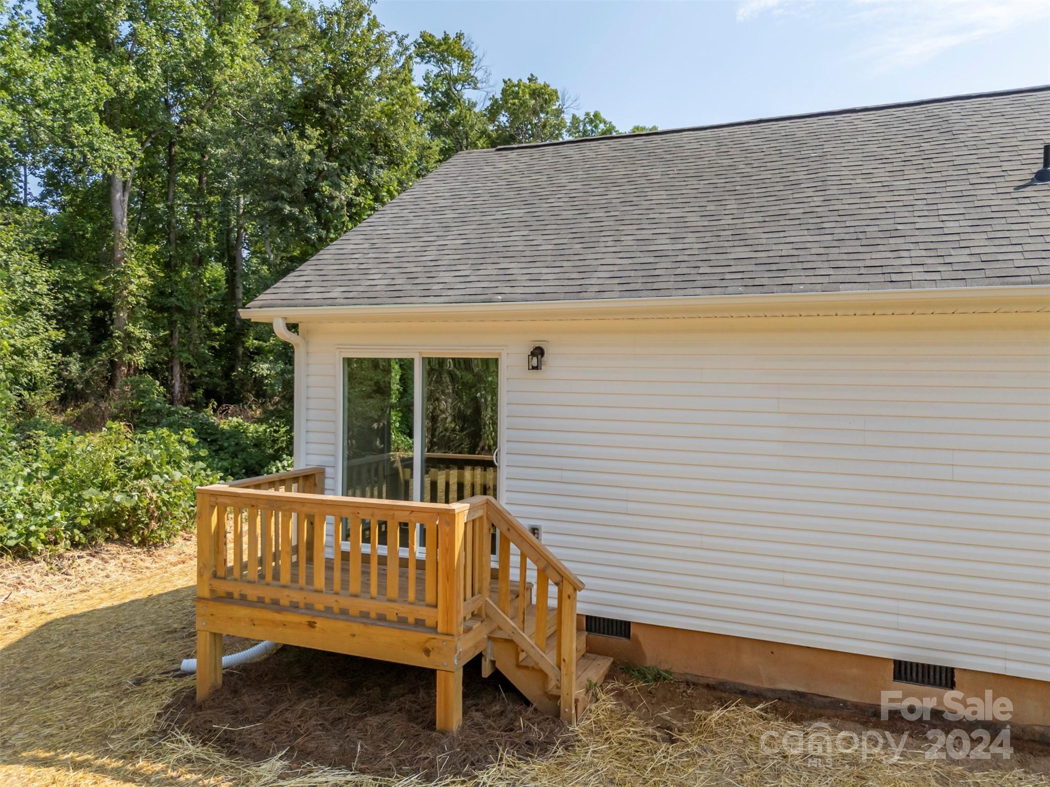 189 Forest Lake Road