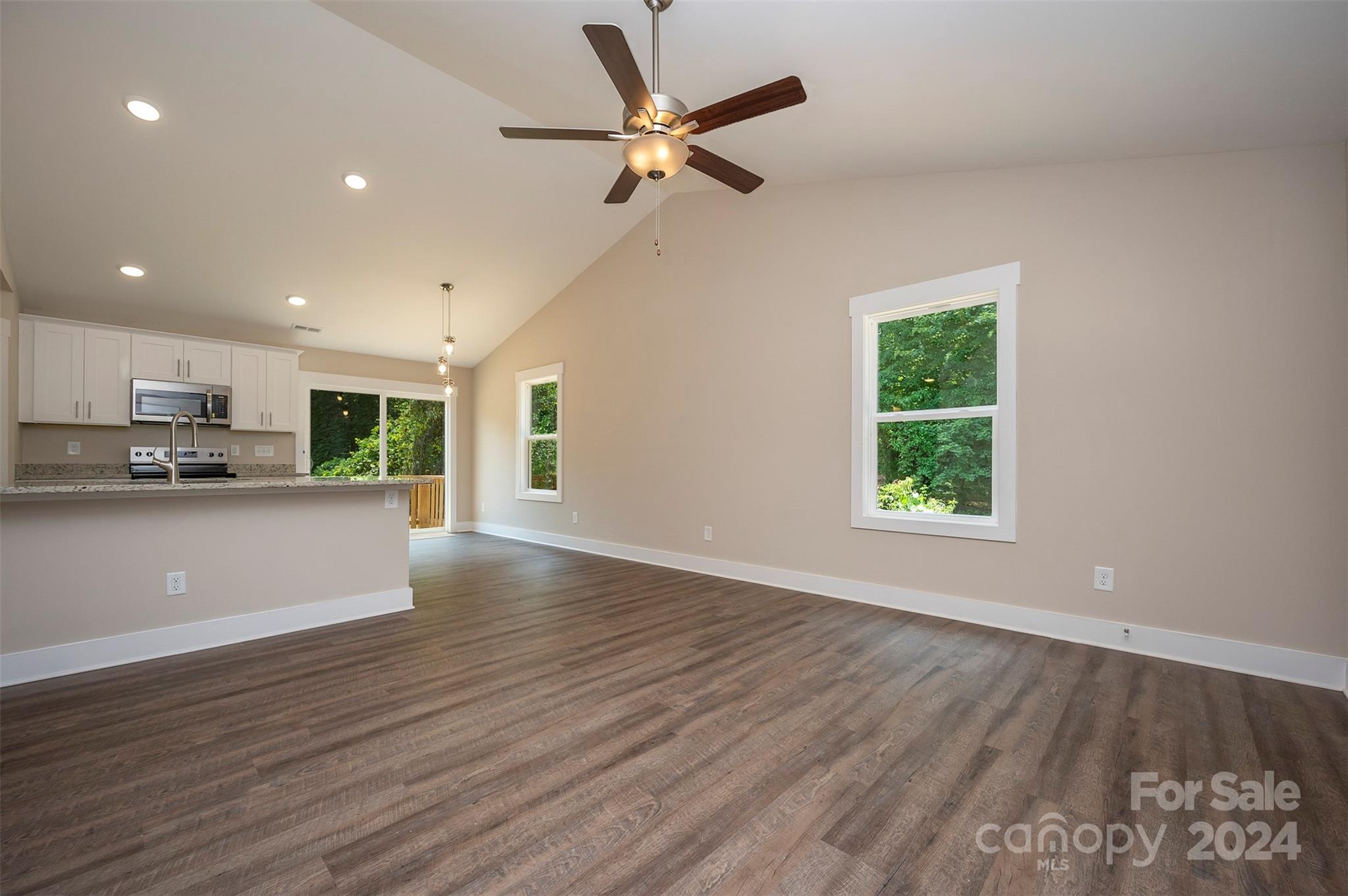 189 Forest Lake Road