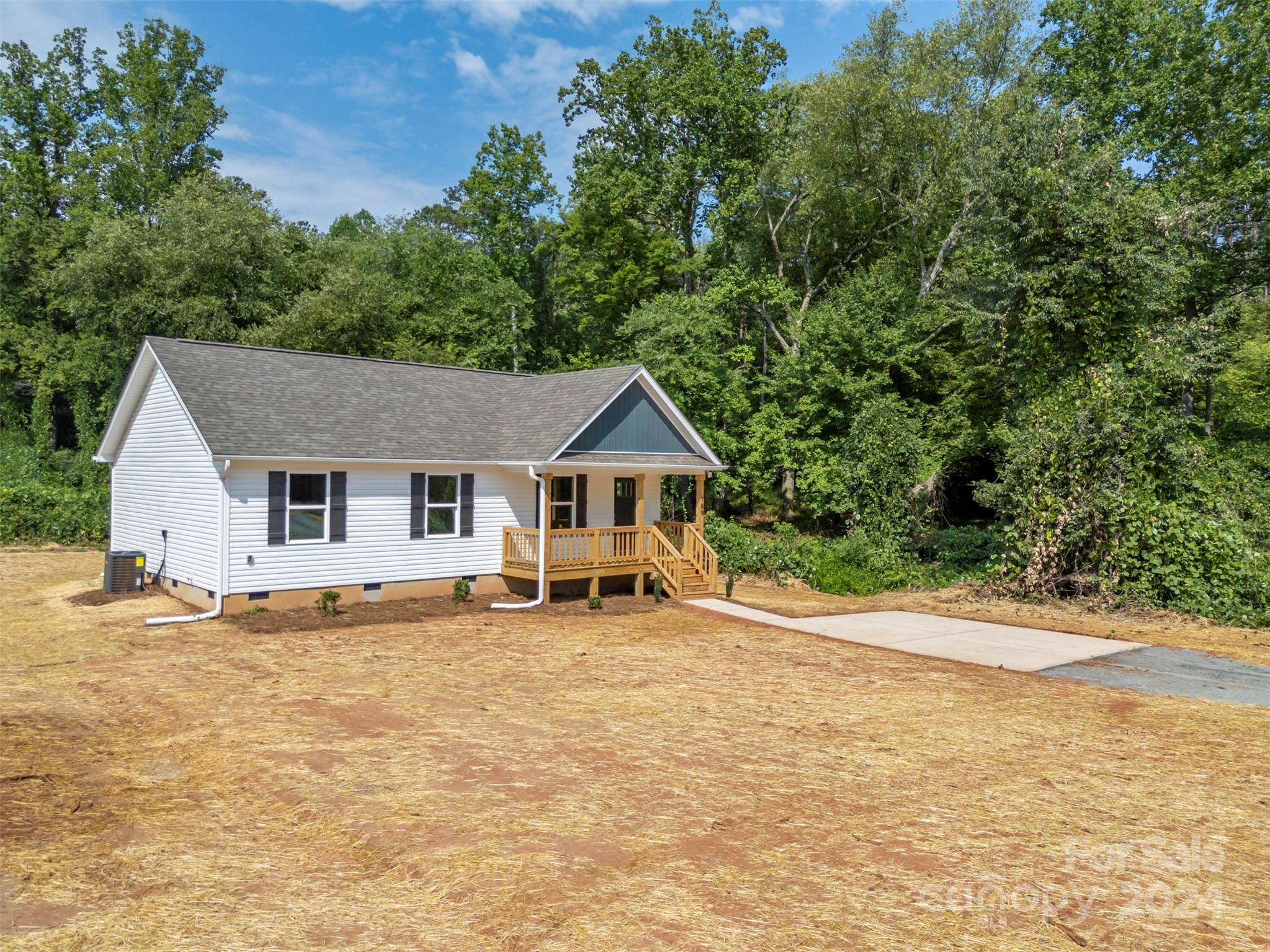 189 Forest Lake Road