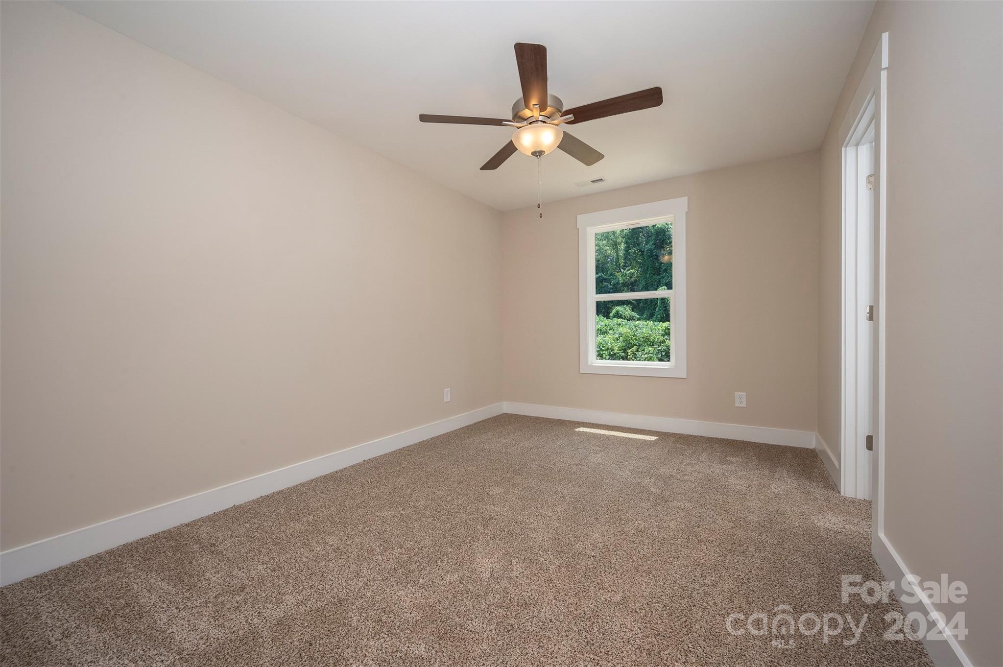 189 Forest Lake Road