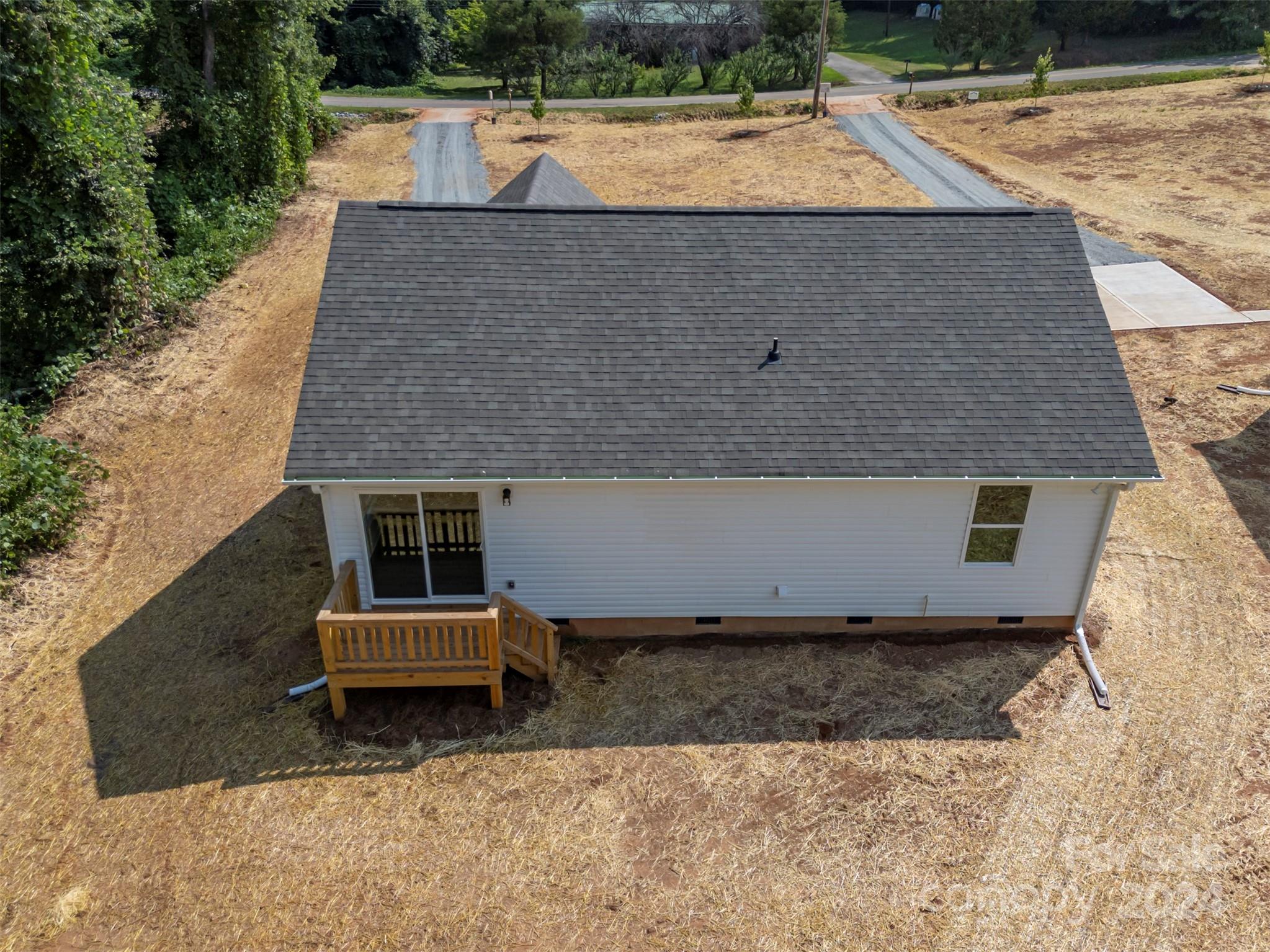 189 Forest Lake Road