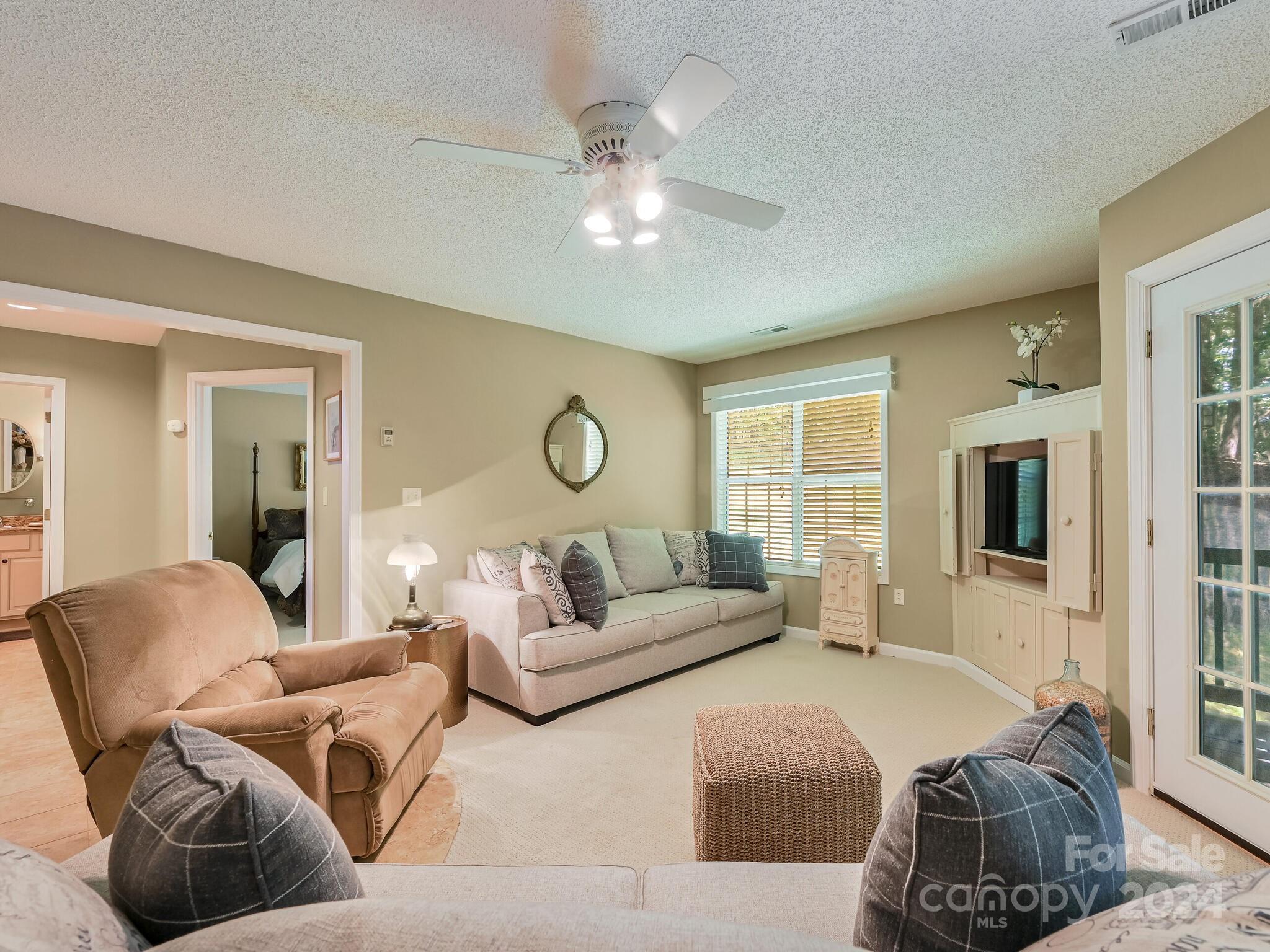 304 Laurel Park Place Unit: B #34