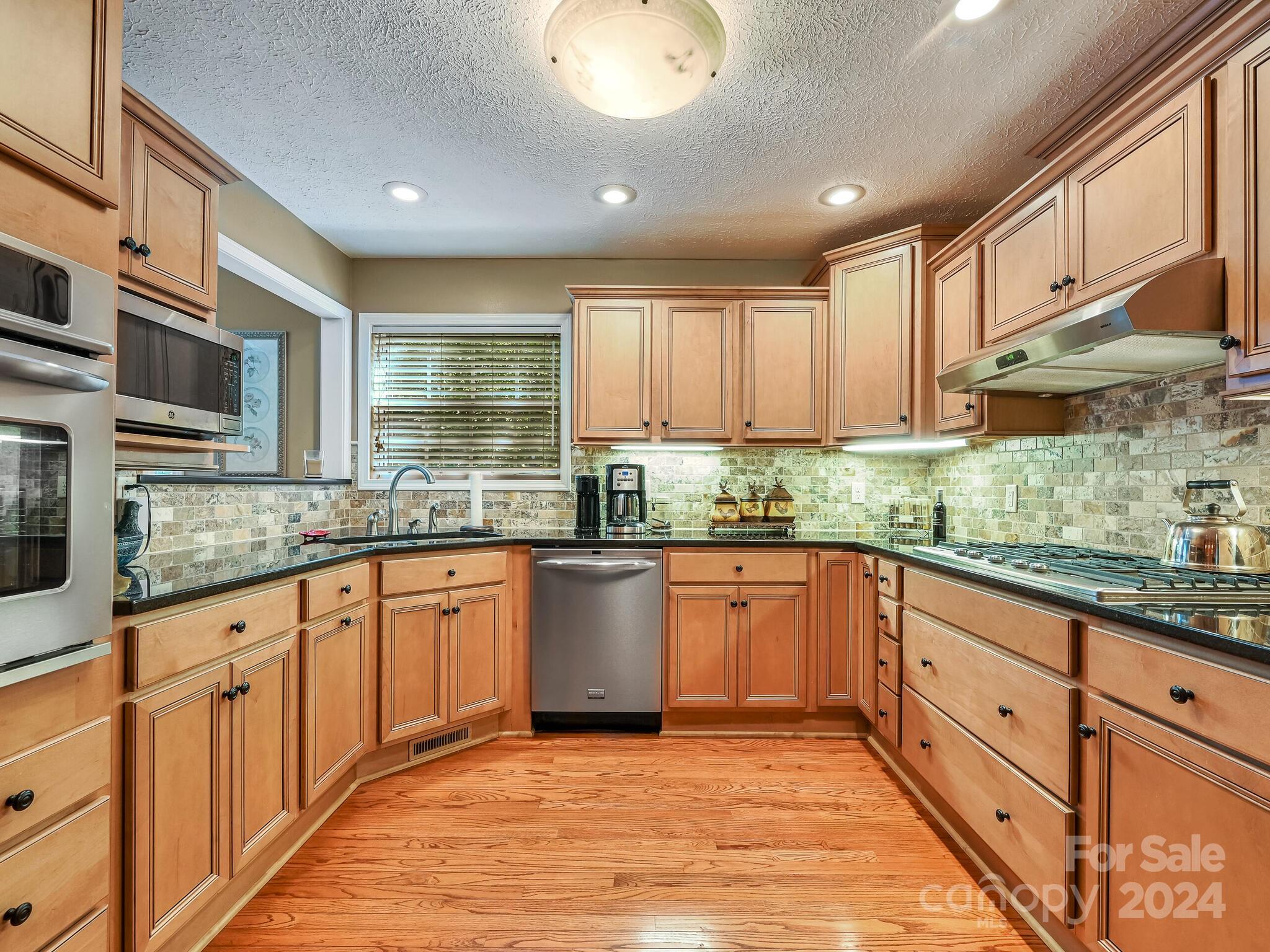 304 Laurel Park Place Unit: B #34