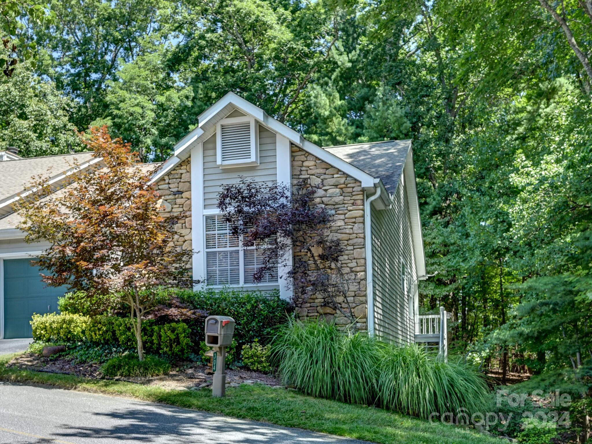 304 Laurel Park Place Unit: B #34