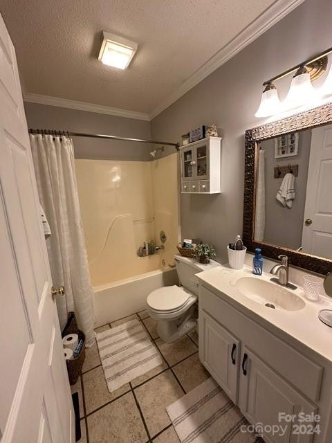 244 N Woodleaf Road