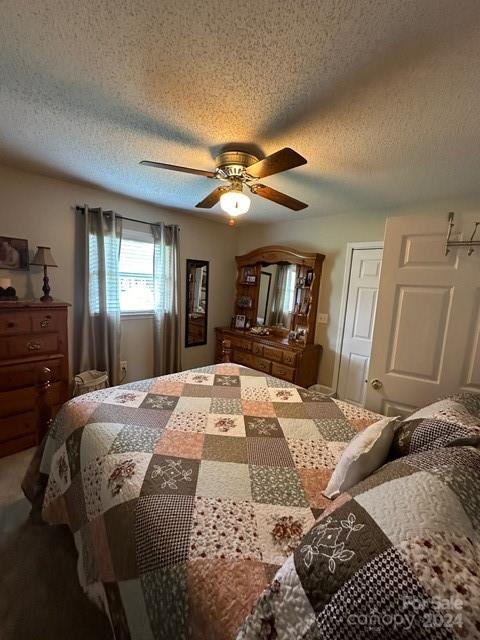 244 N Woodleaf Road