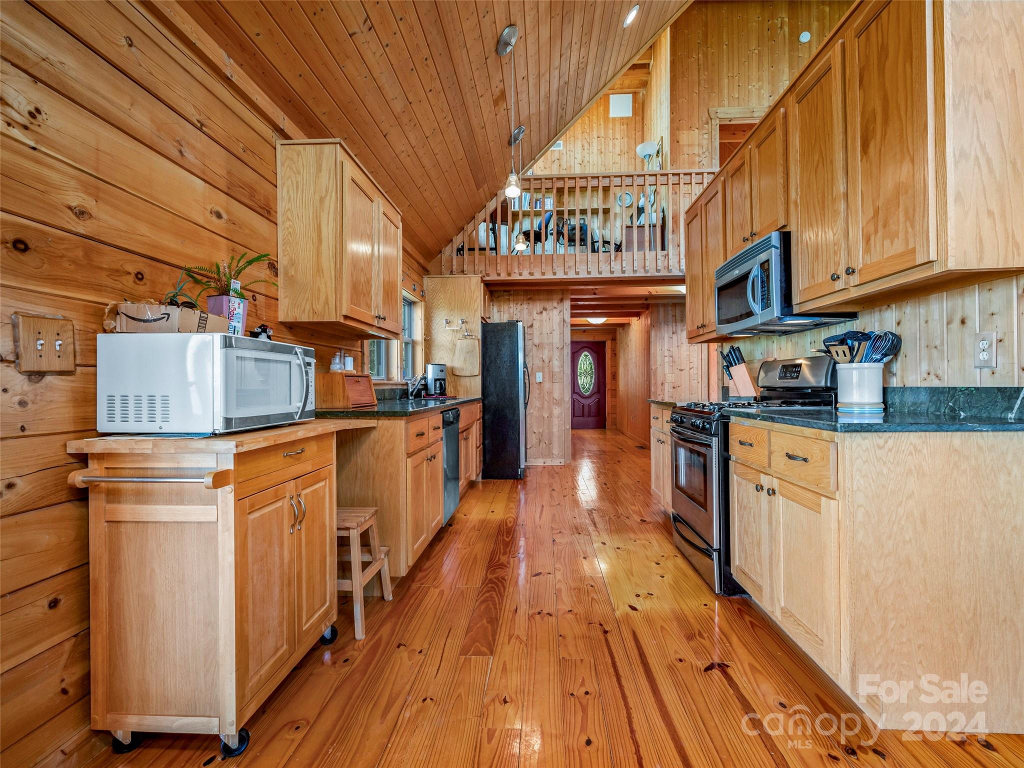 210 Coady Ridge