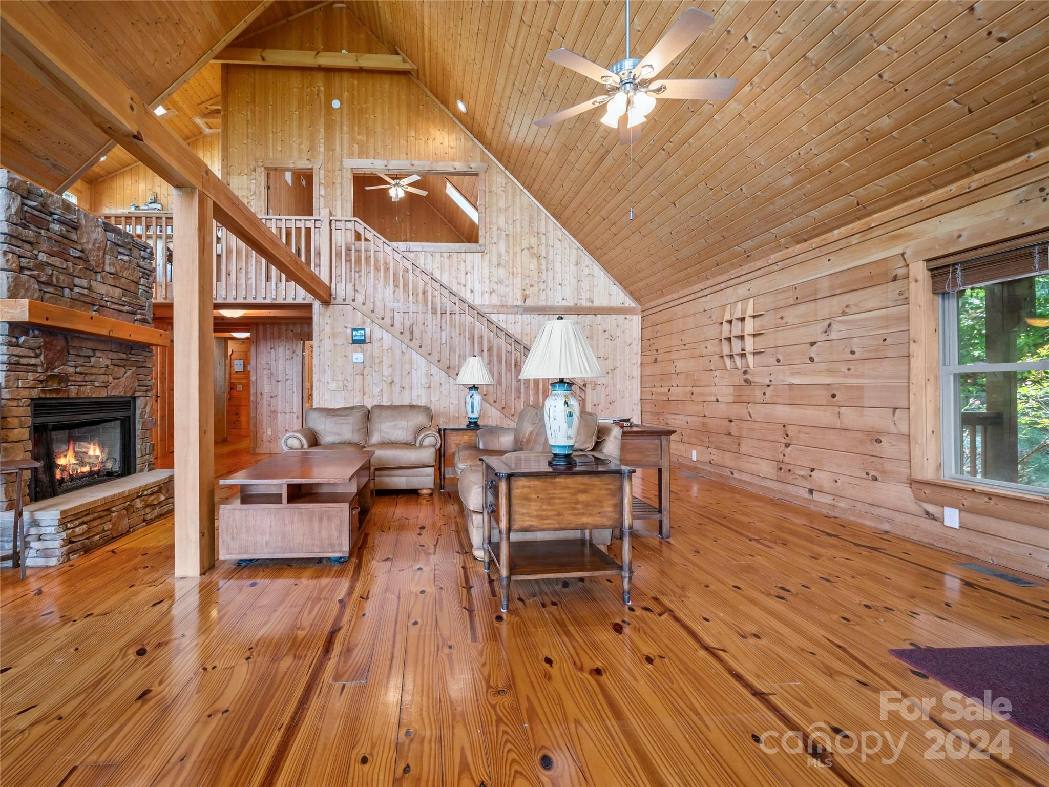 210 Coady Ridge
