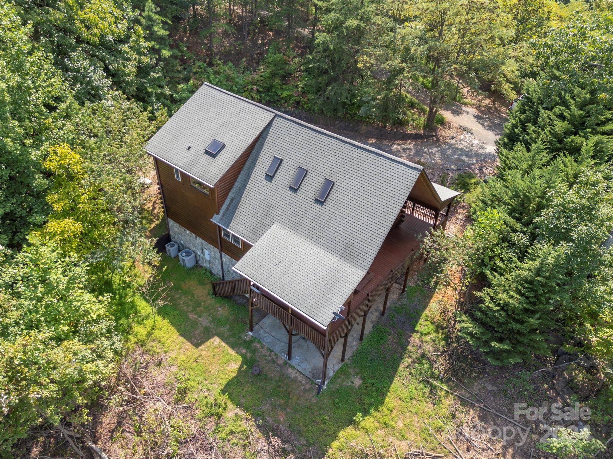 210 Coady Ridge