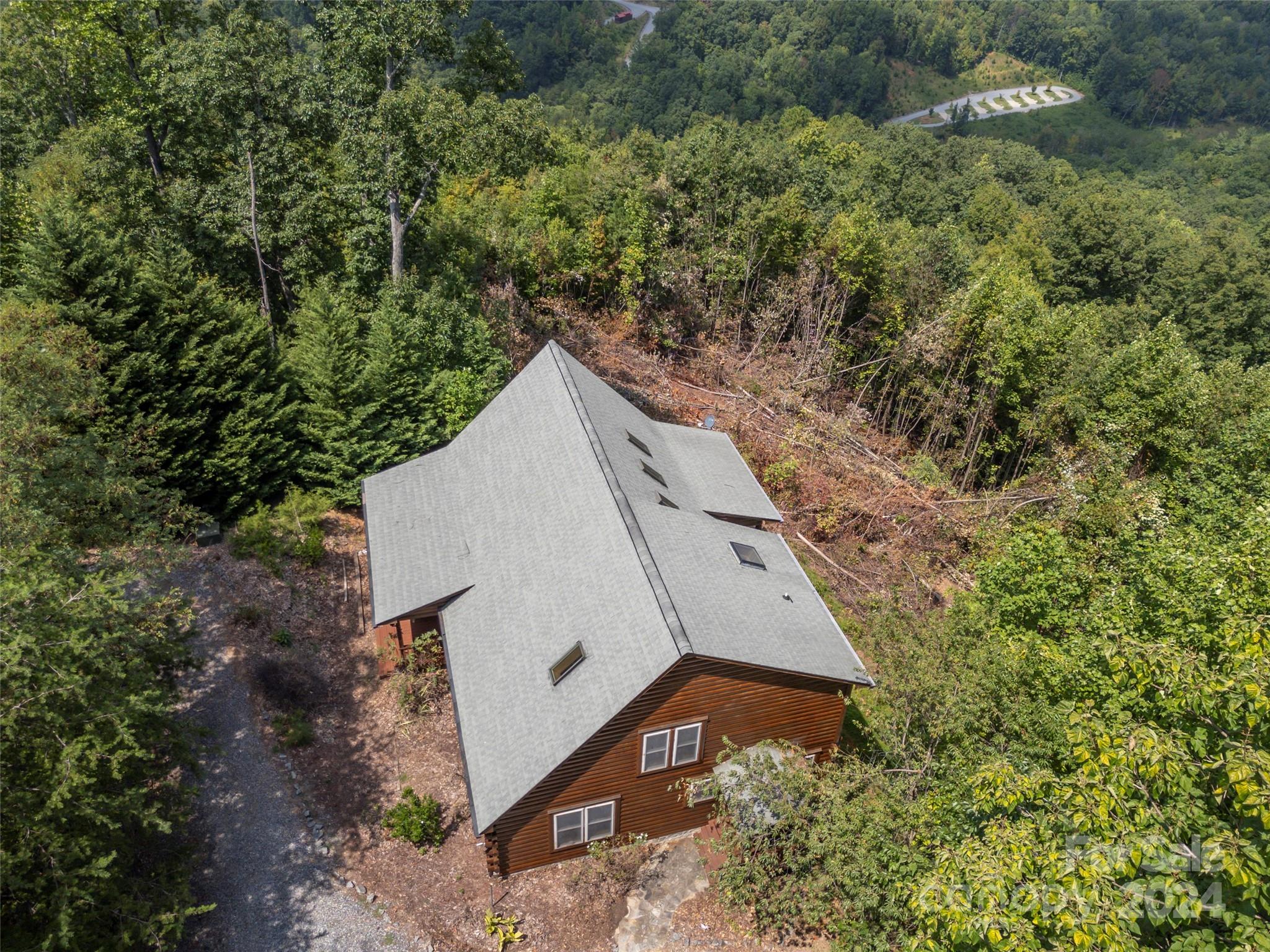 210 Coady Ridge