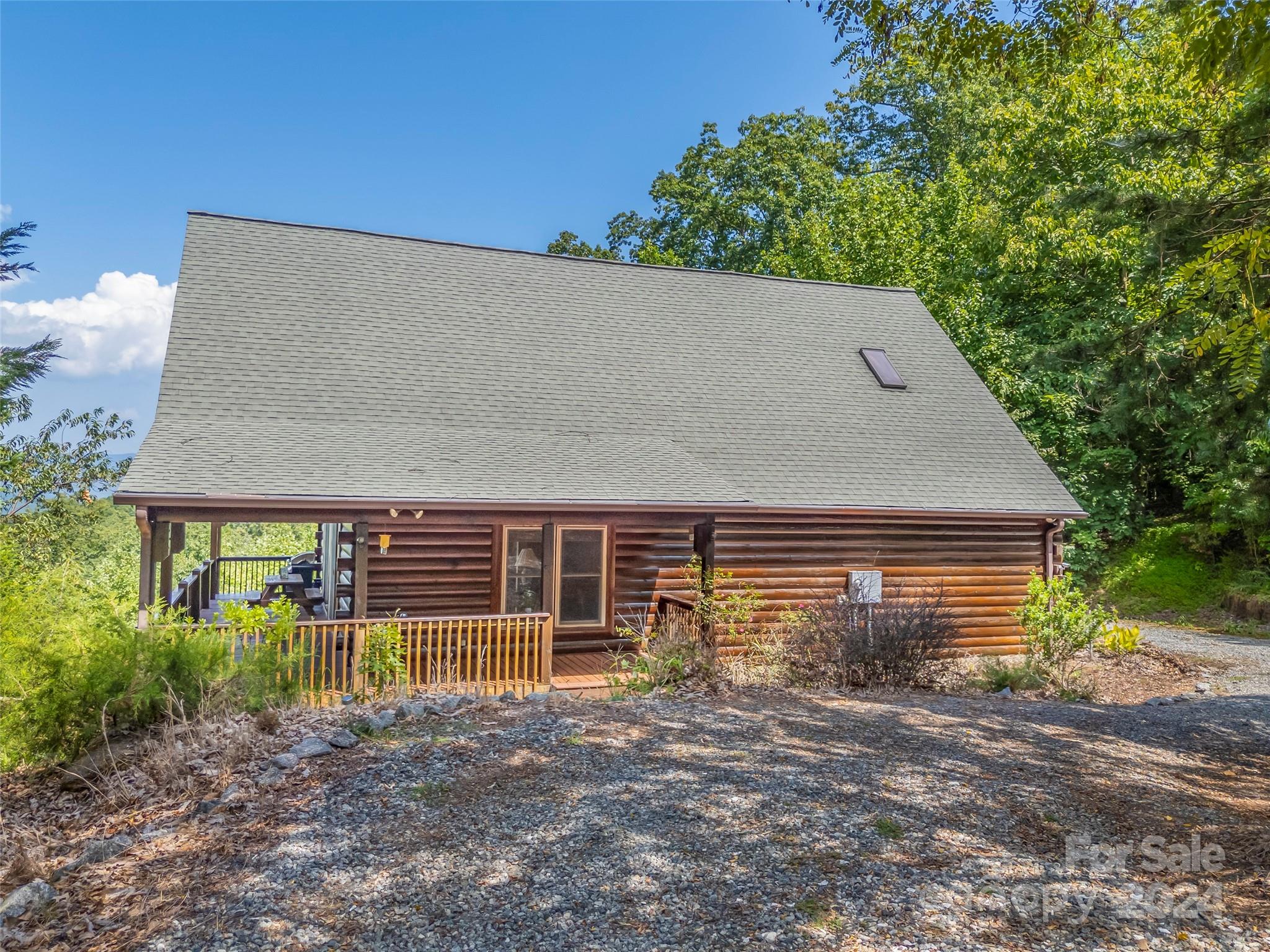 210 Coady Ridge