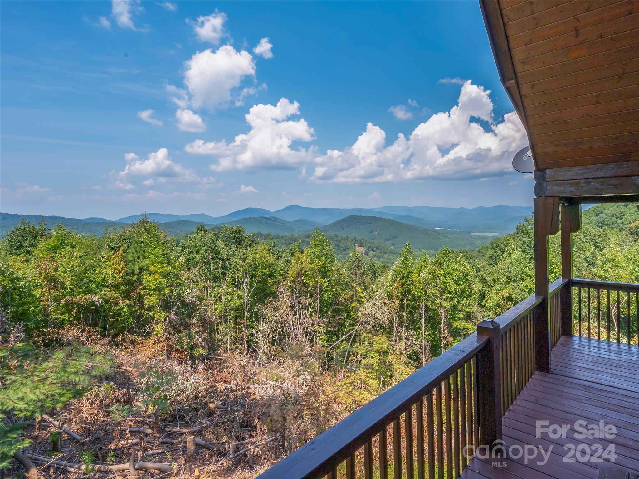 210 Coady Ridge