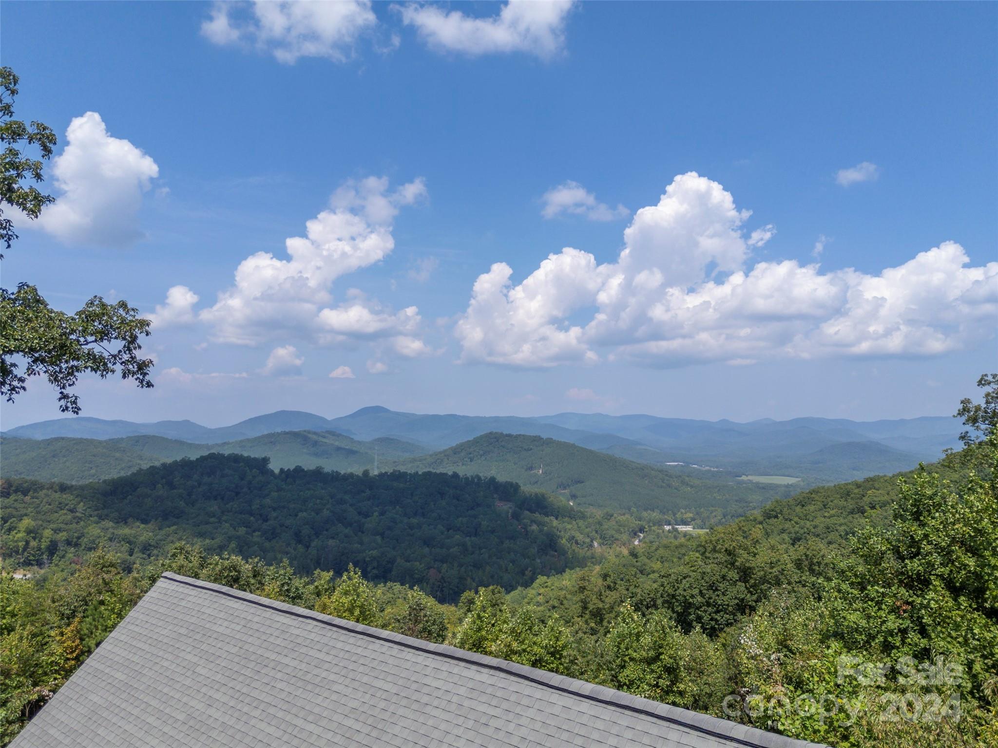 210 Coady Ridge