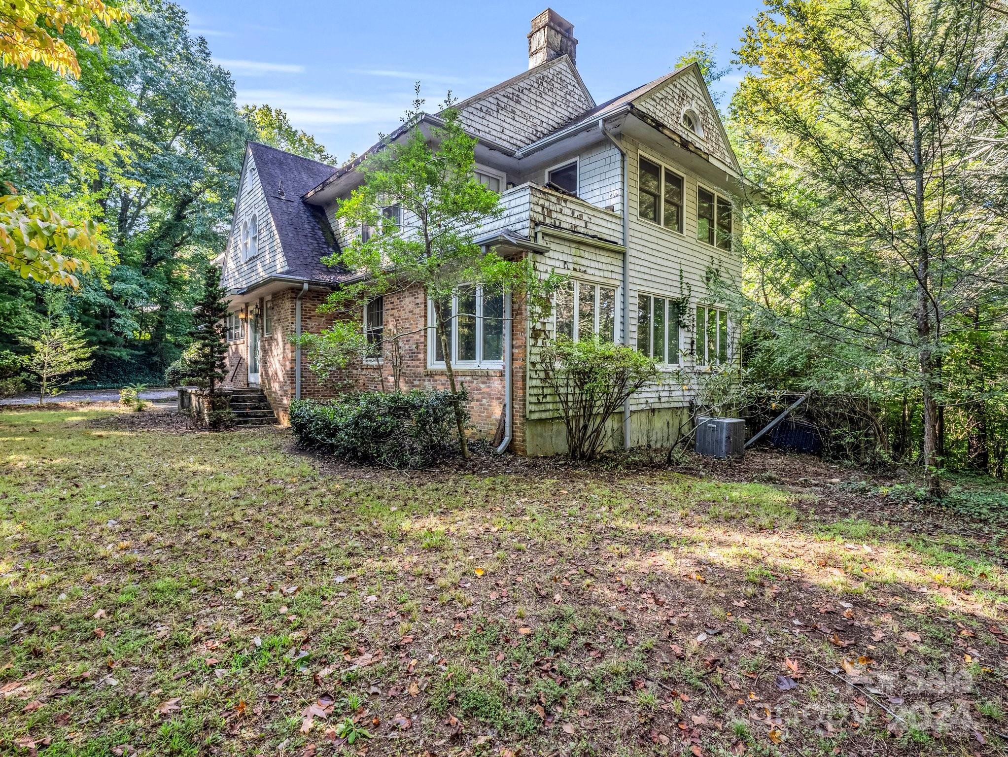 210 Fox Trot Lane
