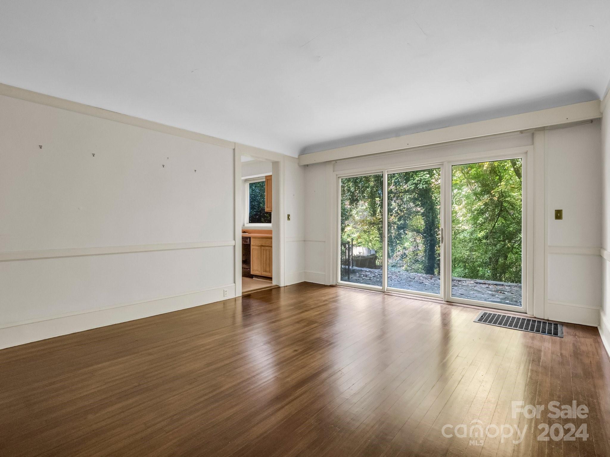 210 Fox Trot Lane
