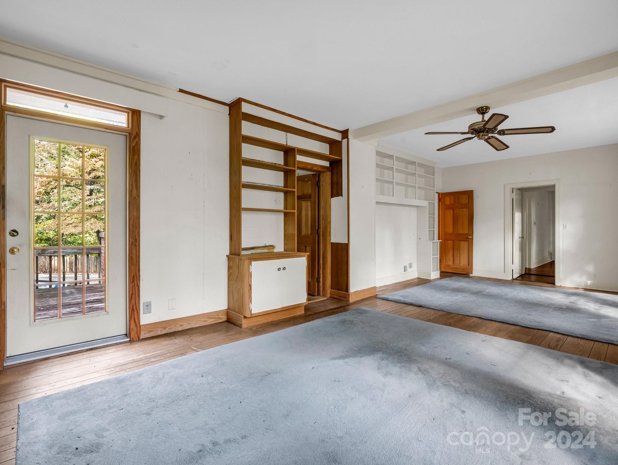 210 Fox Trot Lane