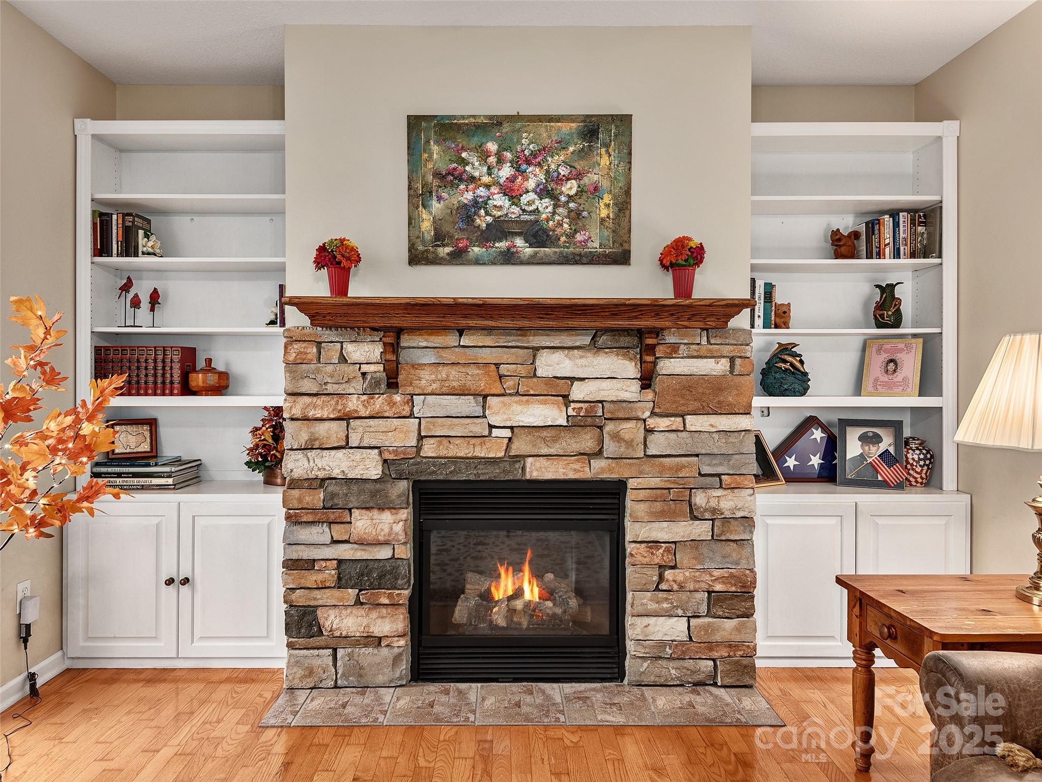 345 Ravenwood Lane