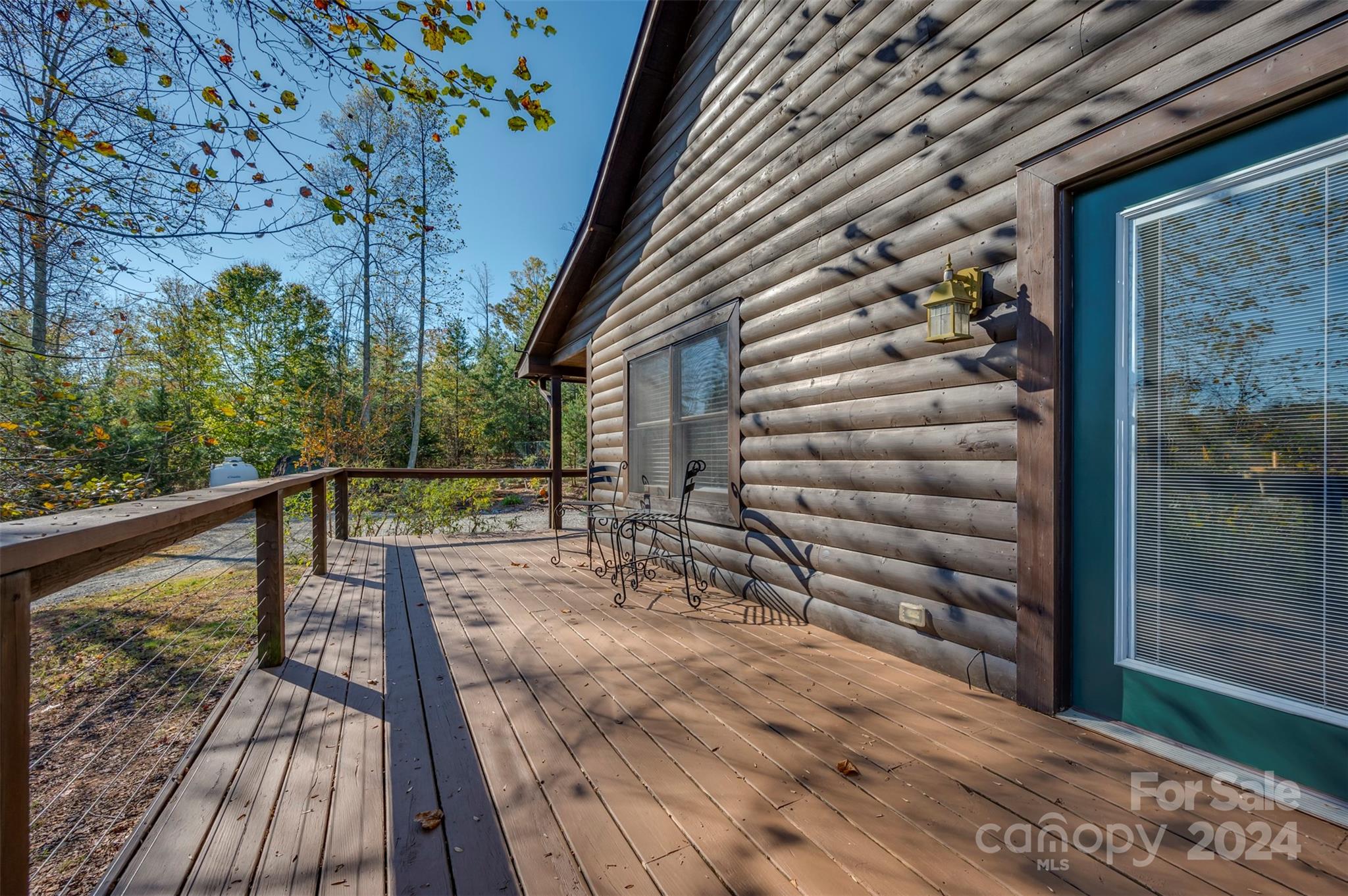 1261 Clearwater Parkway