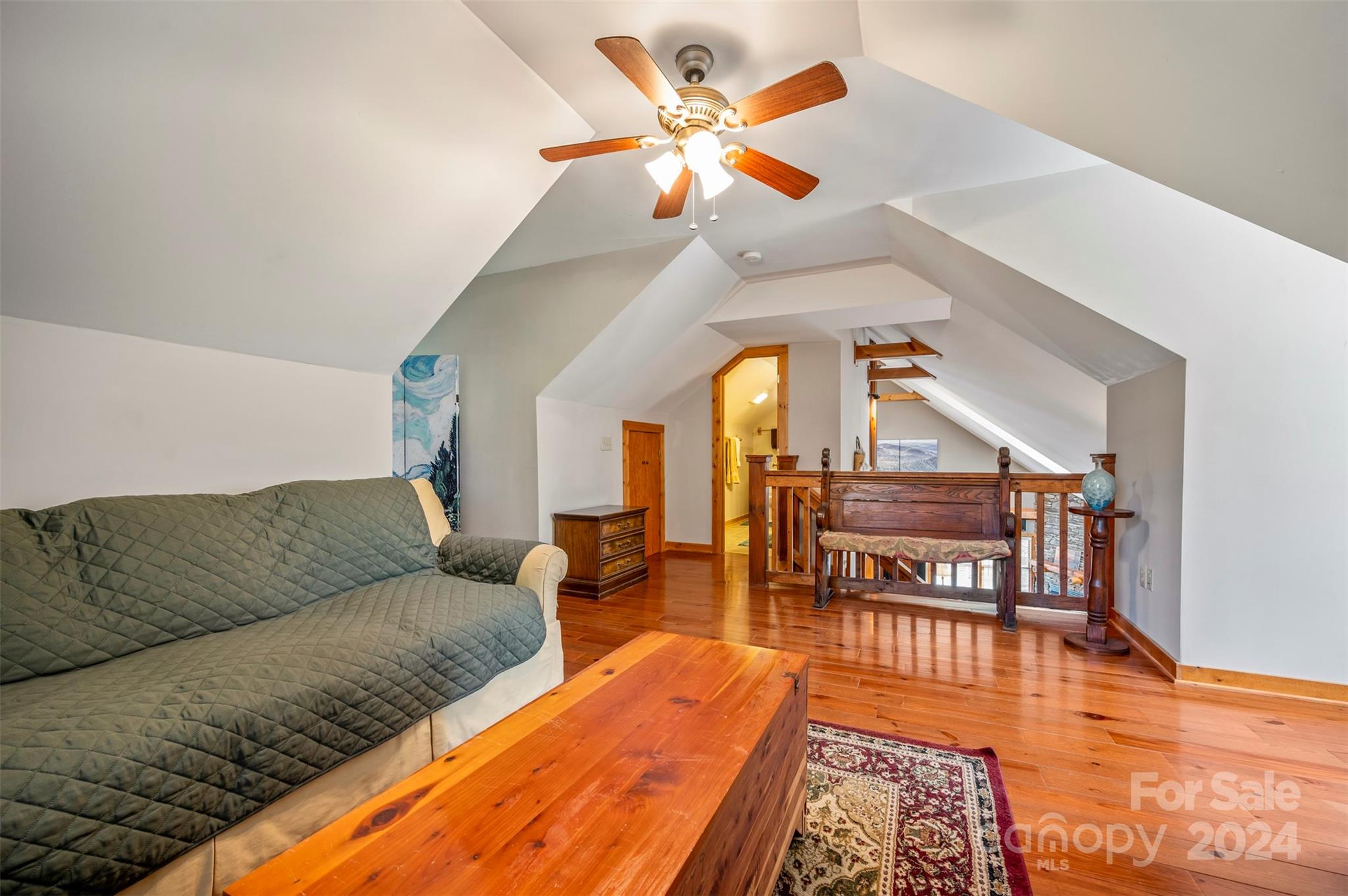 1261 Clearwater Parkway