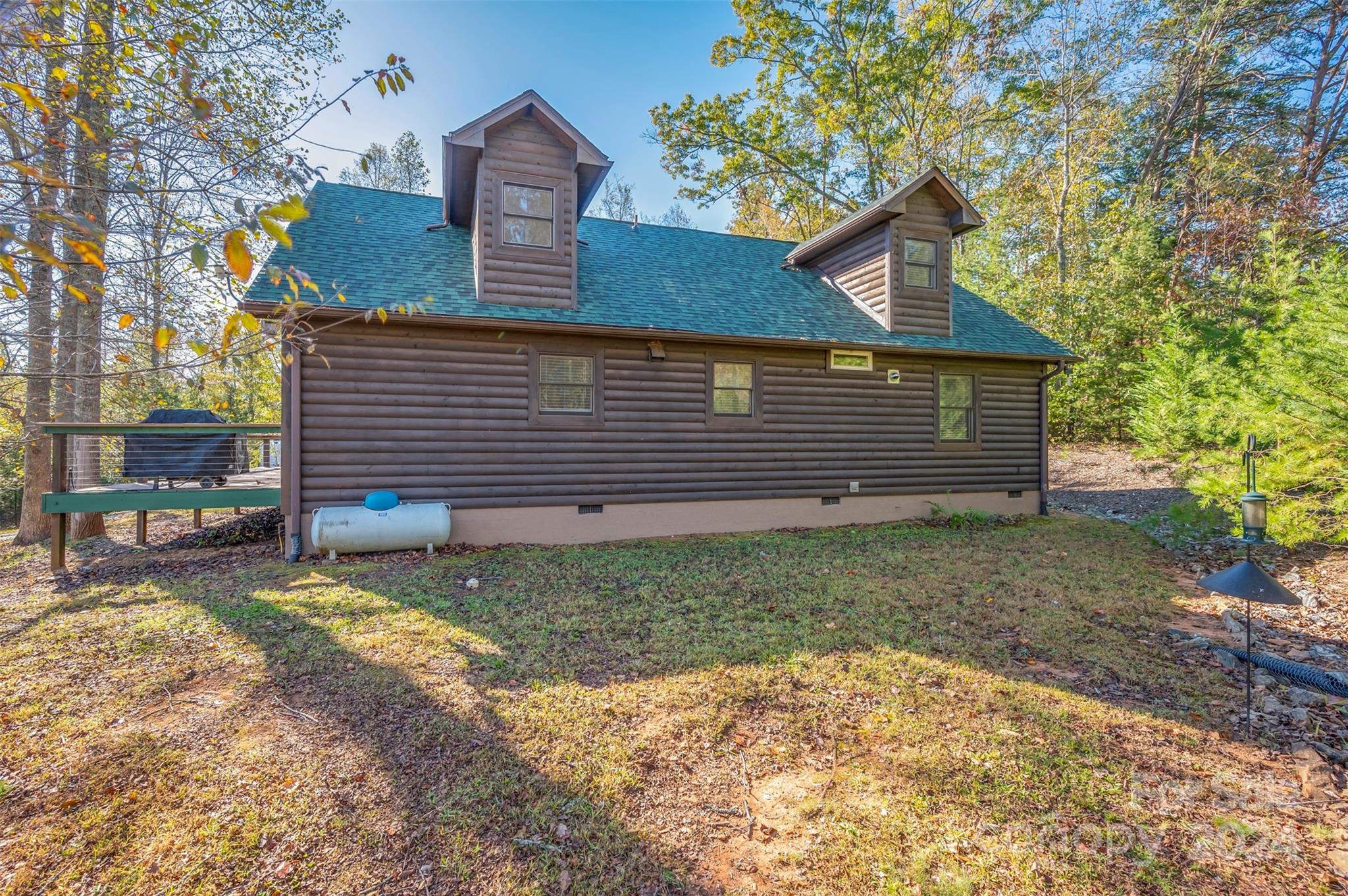 1261 Clearwater Parkway