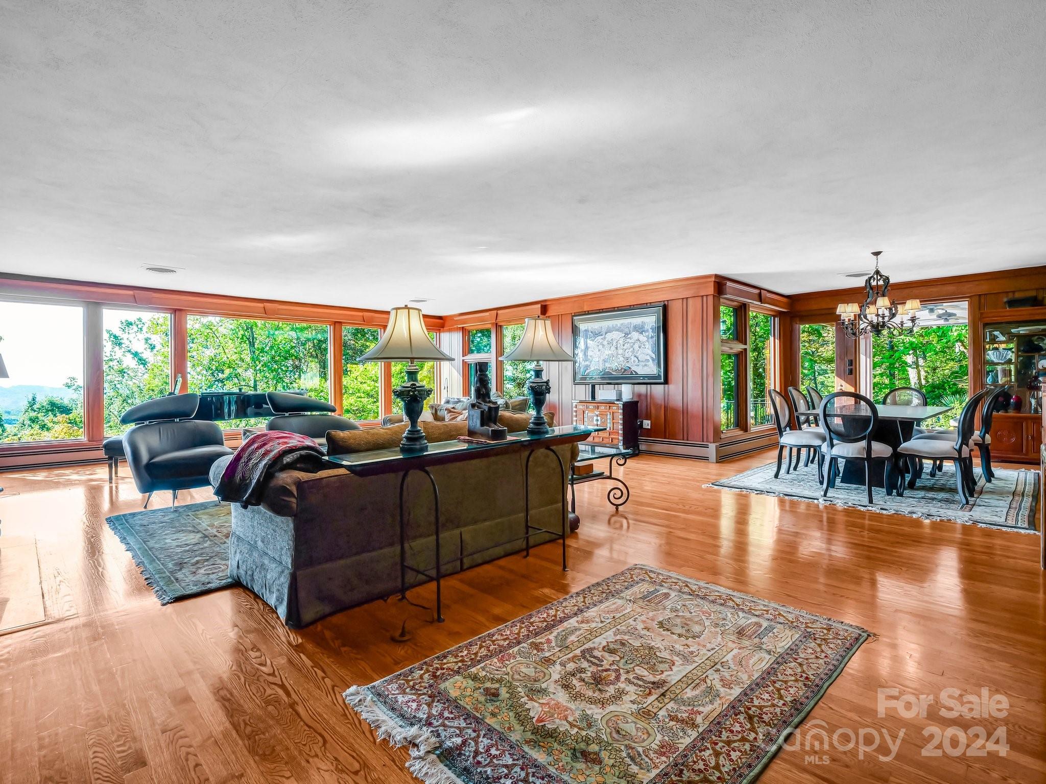 1836 Carolina Drive