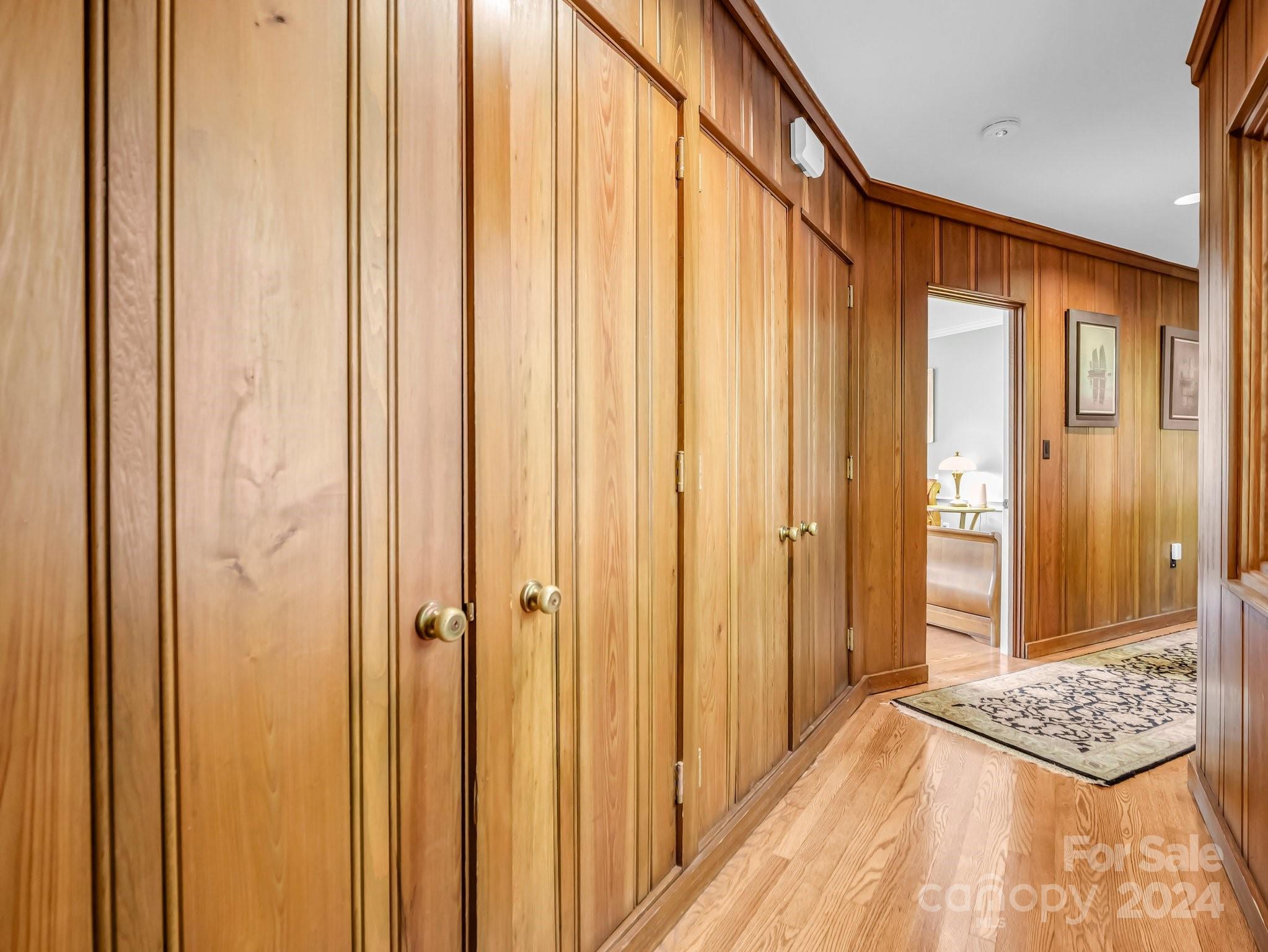 1836 Carolina Drive