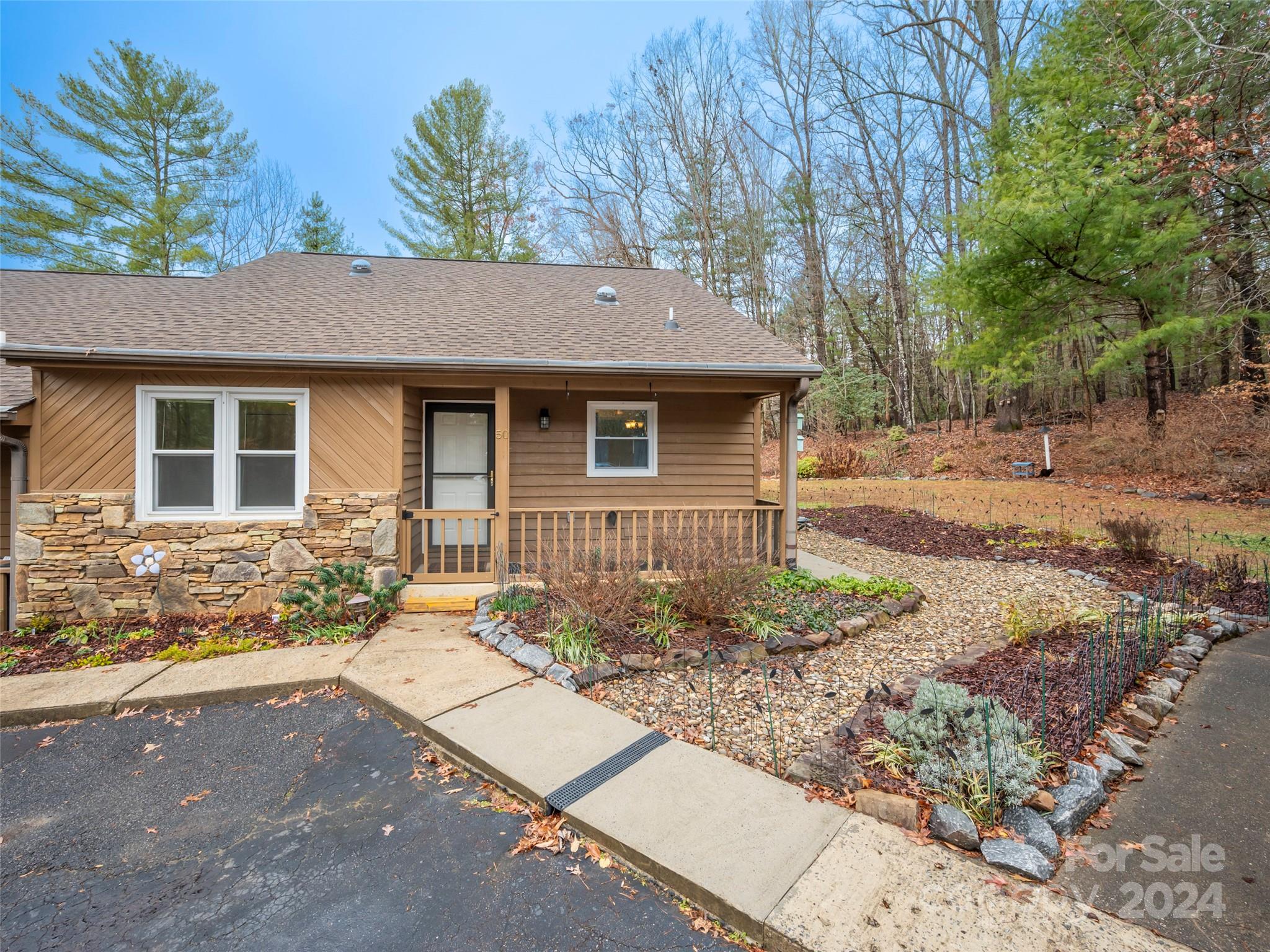 50 Sagebrush Circle