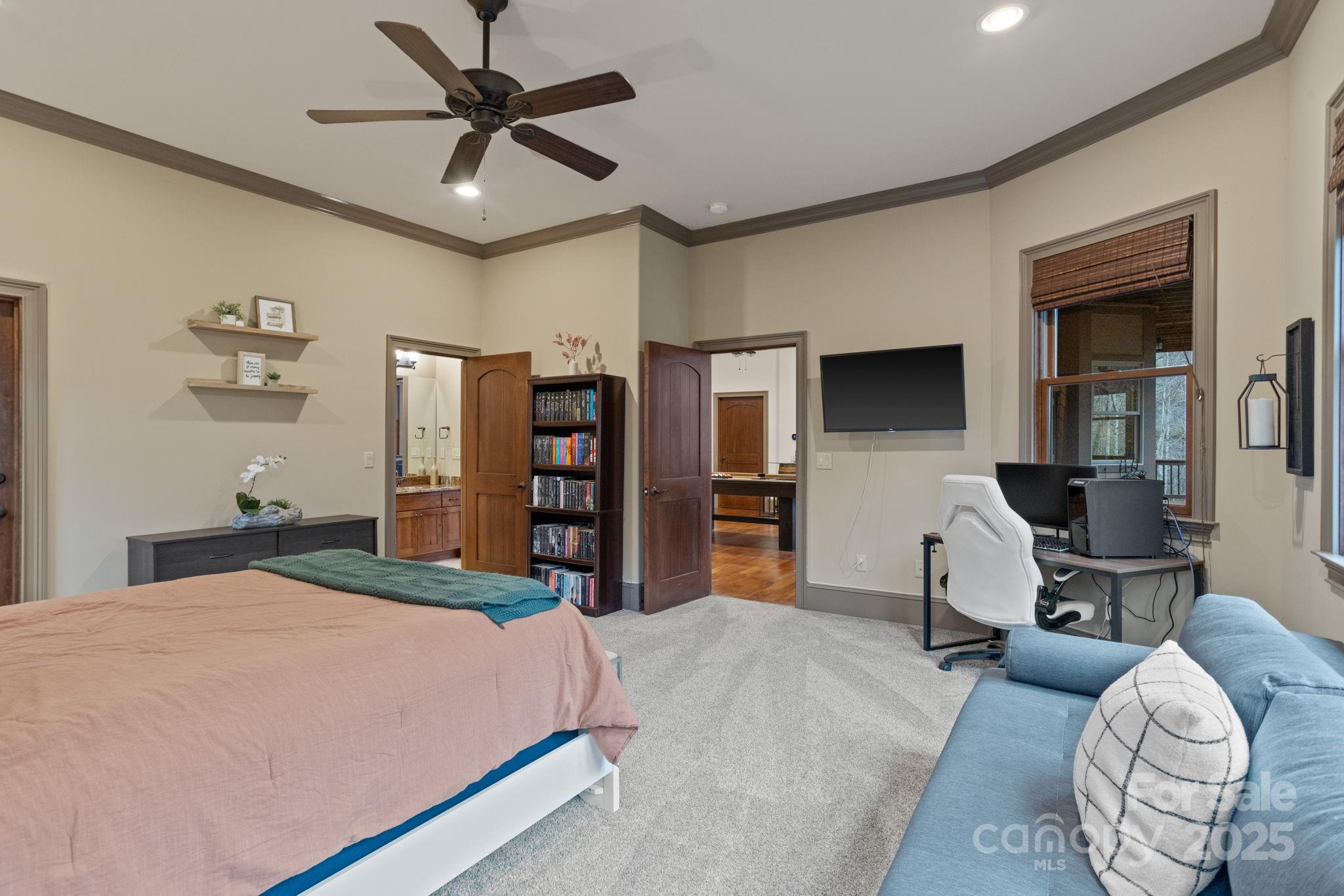 48 Blackgum Court