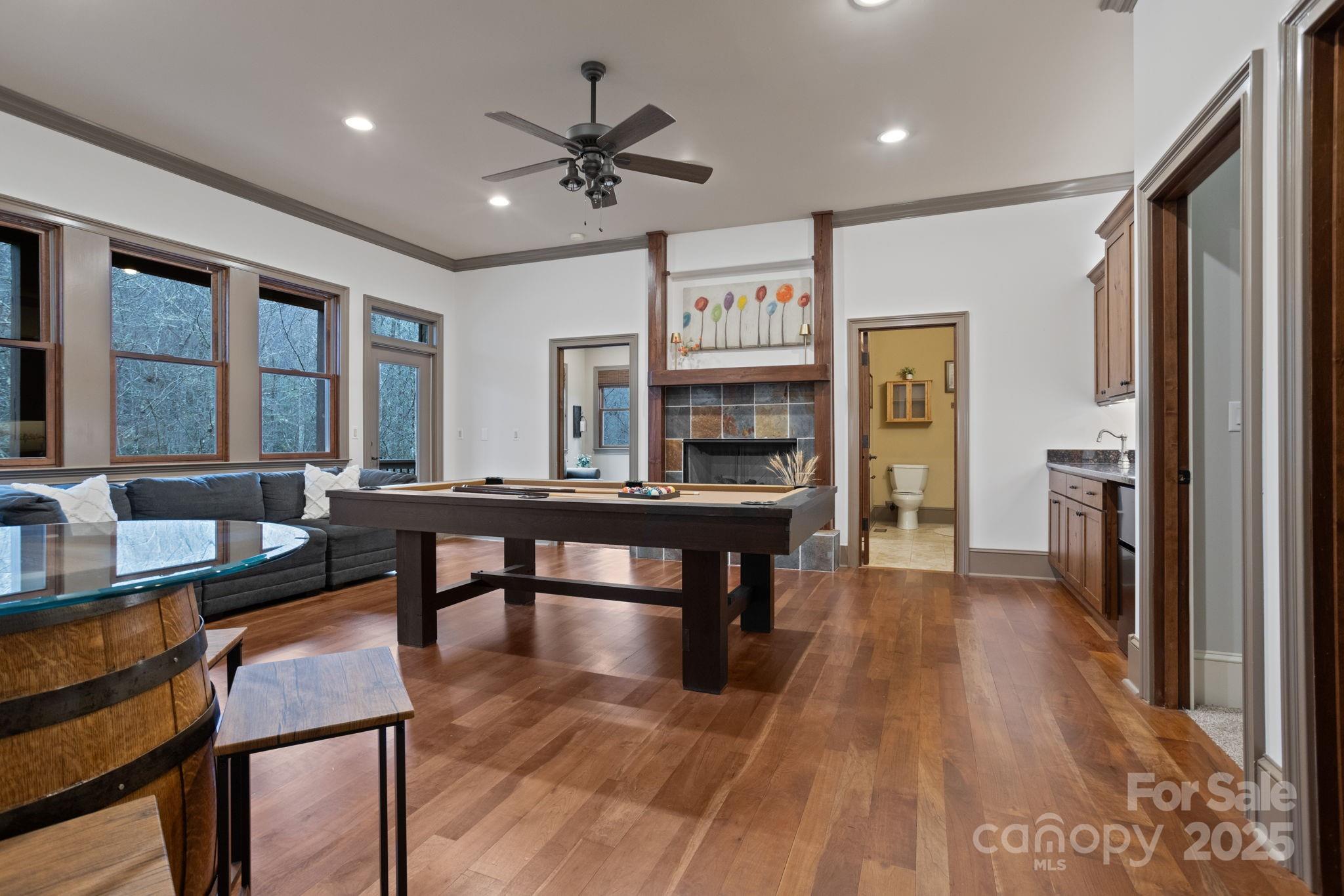 48 Blackgum Court