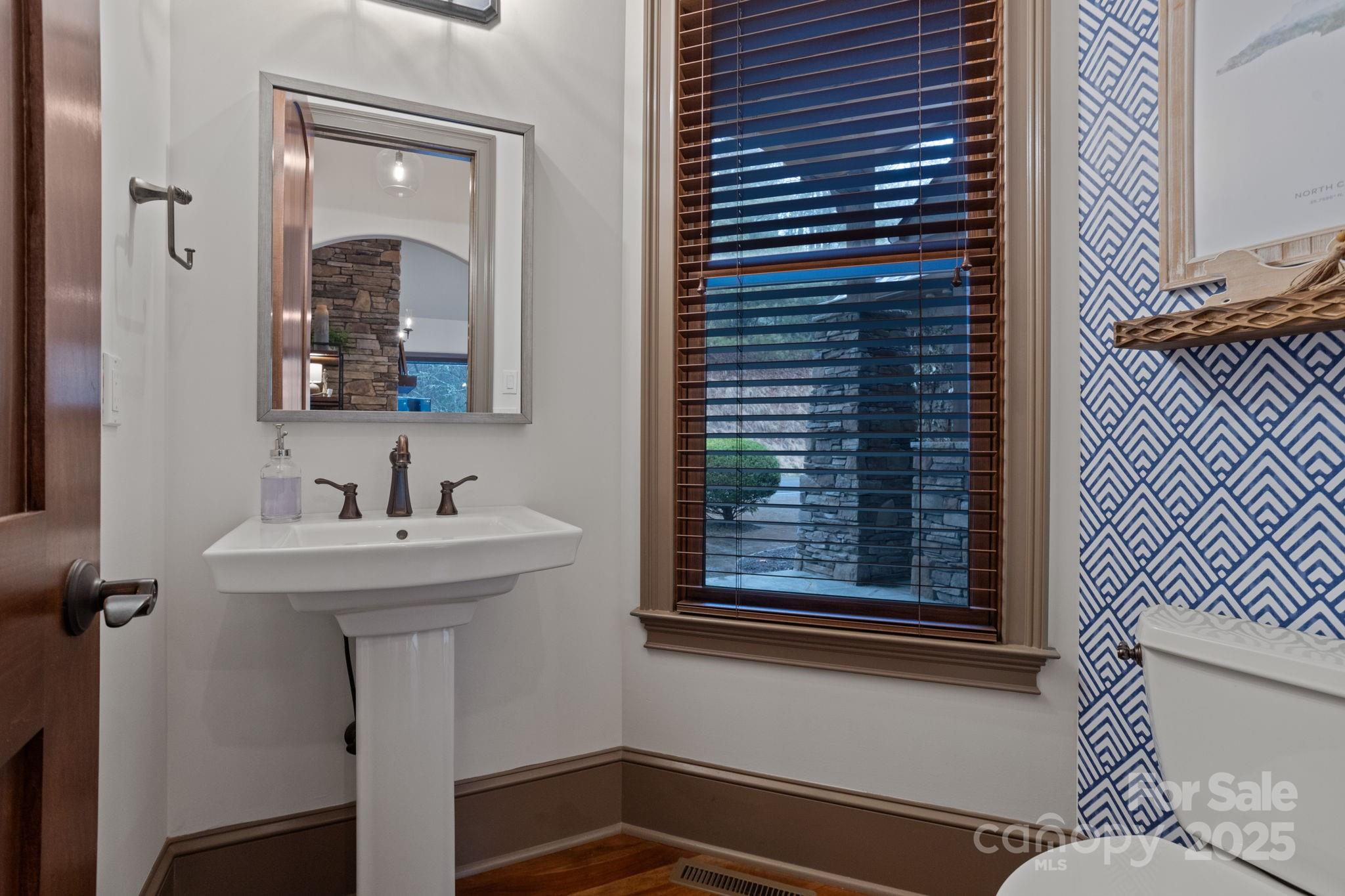 48 Blackgum Court