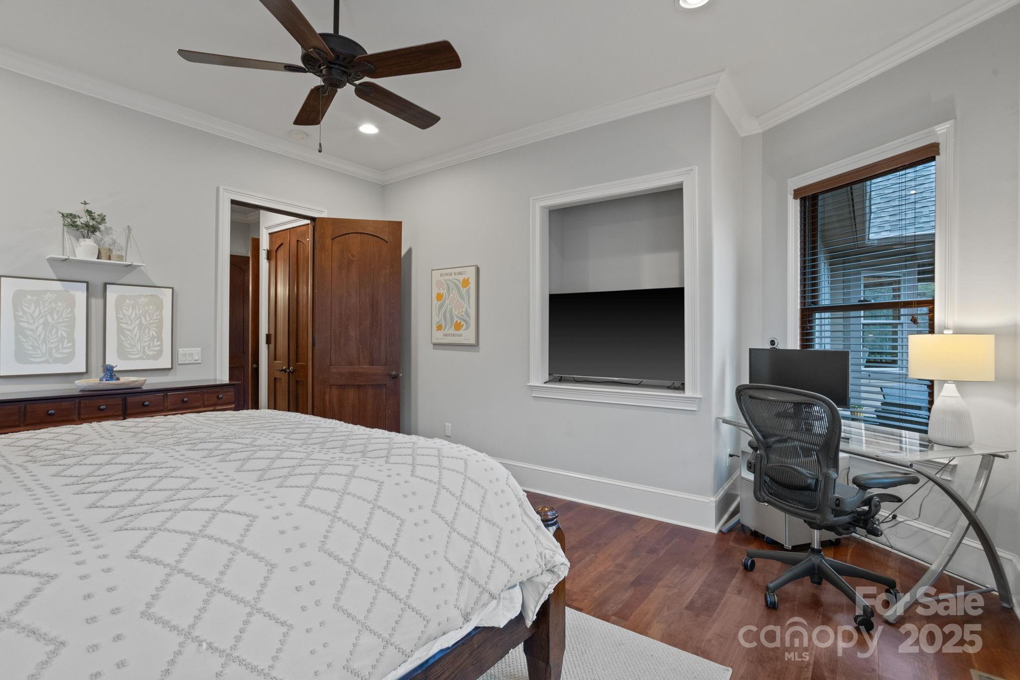 48 Blackgum Court