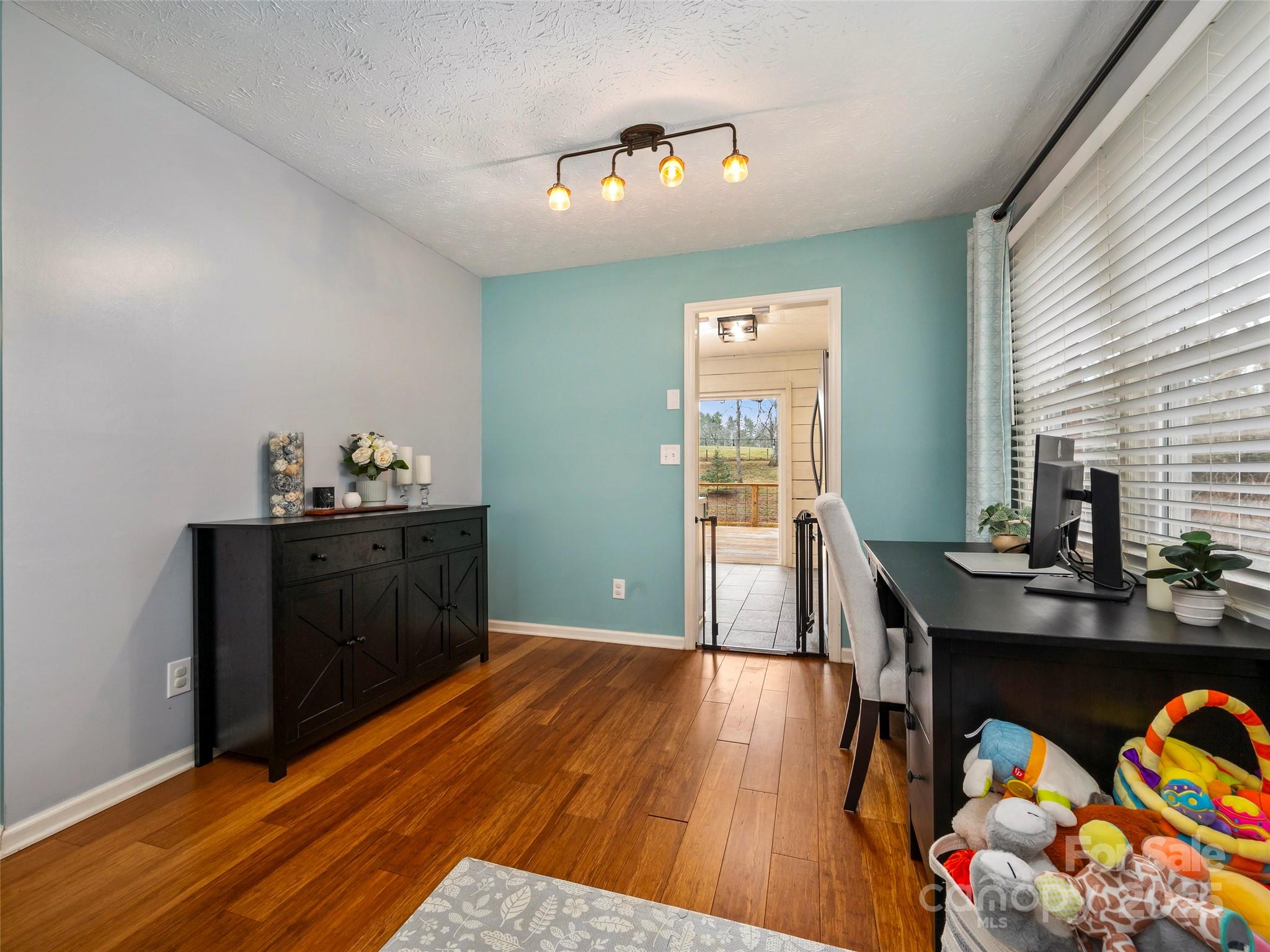 2113 Glenheath Drive