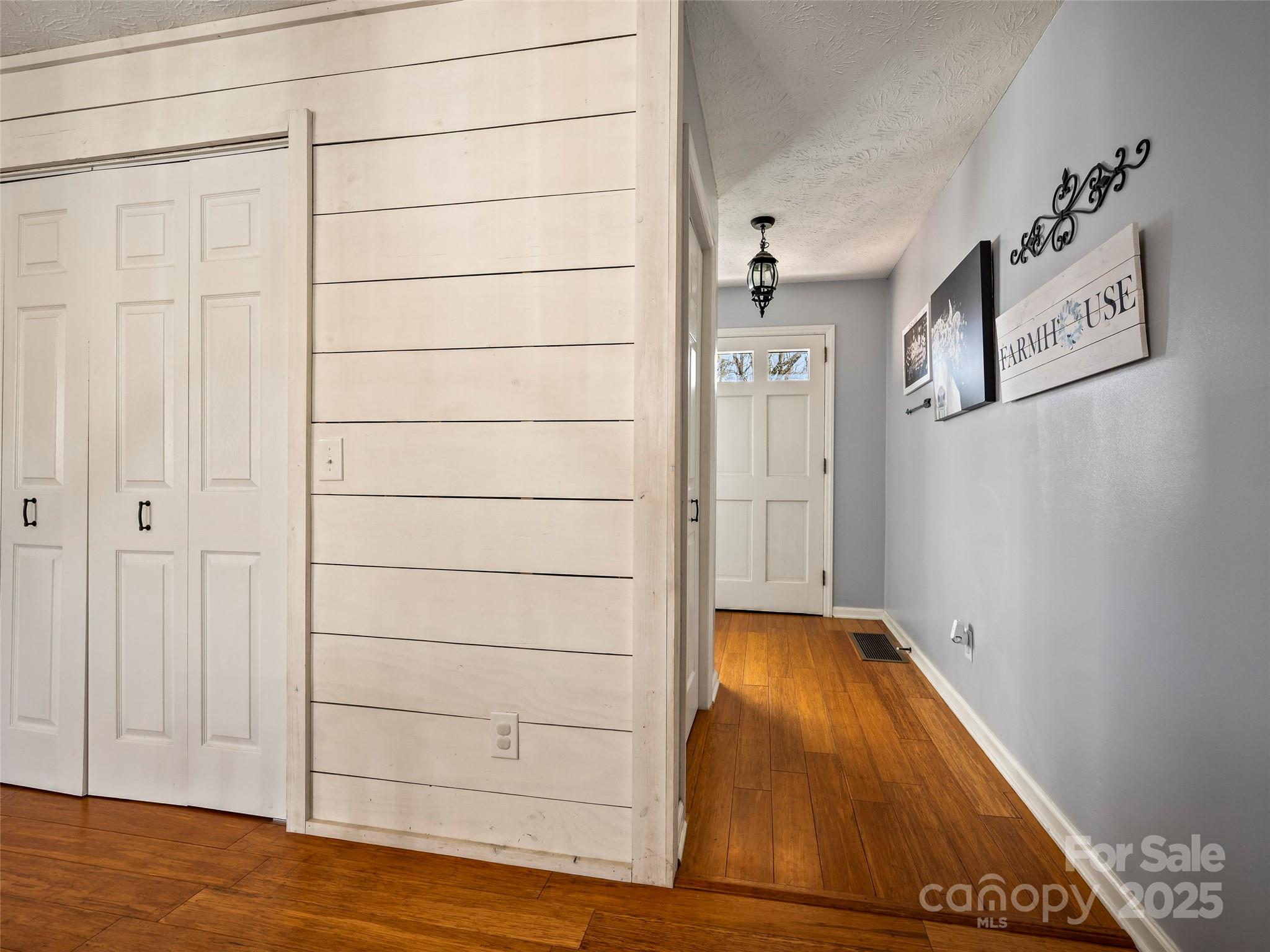 2113 Glenheath Drive