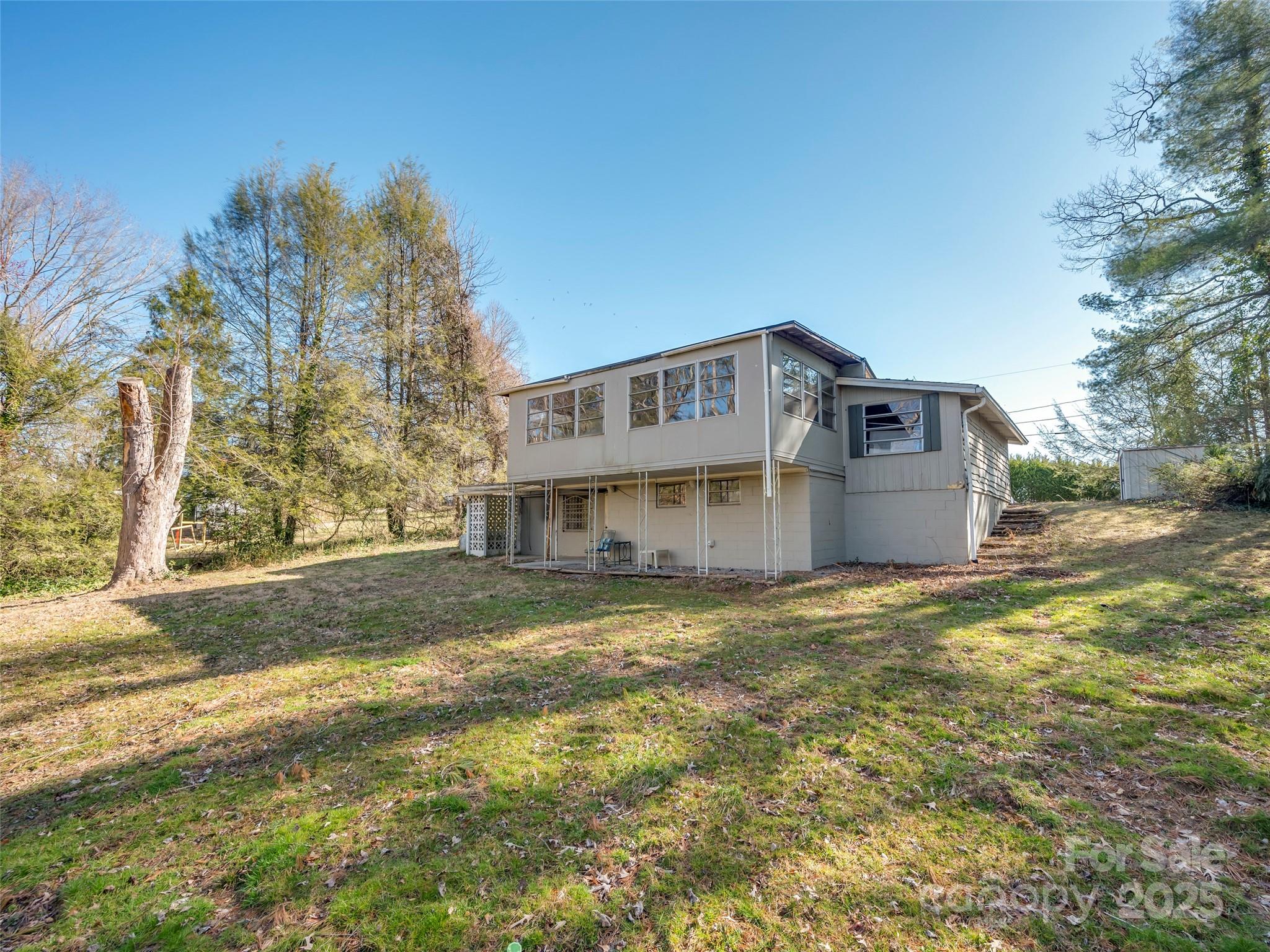 323 Stepp Avenue