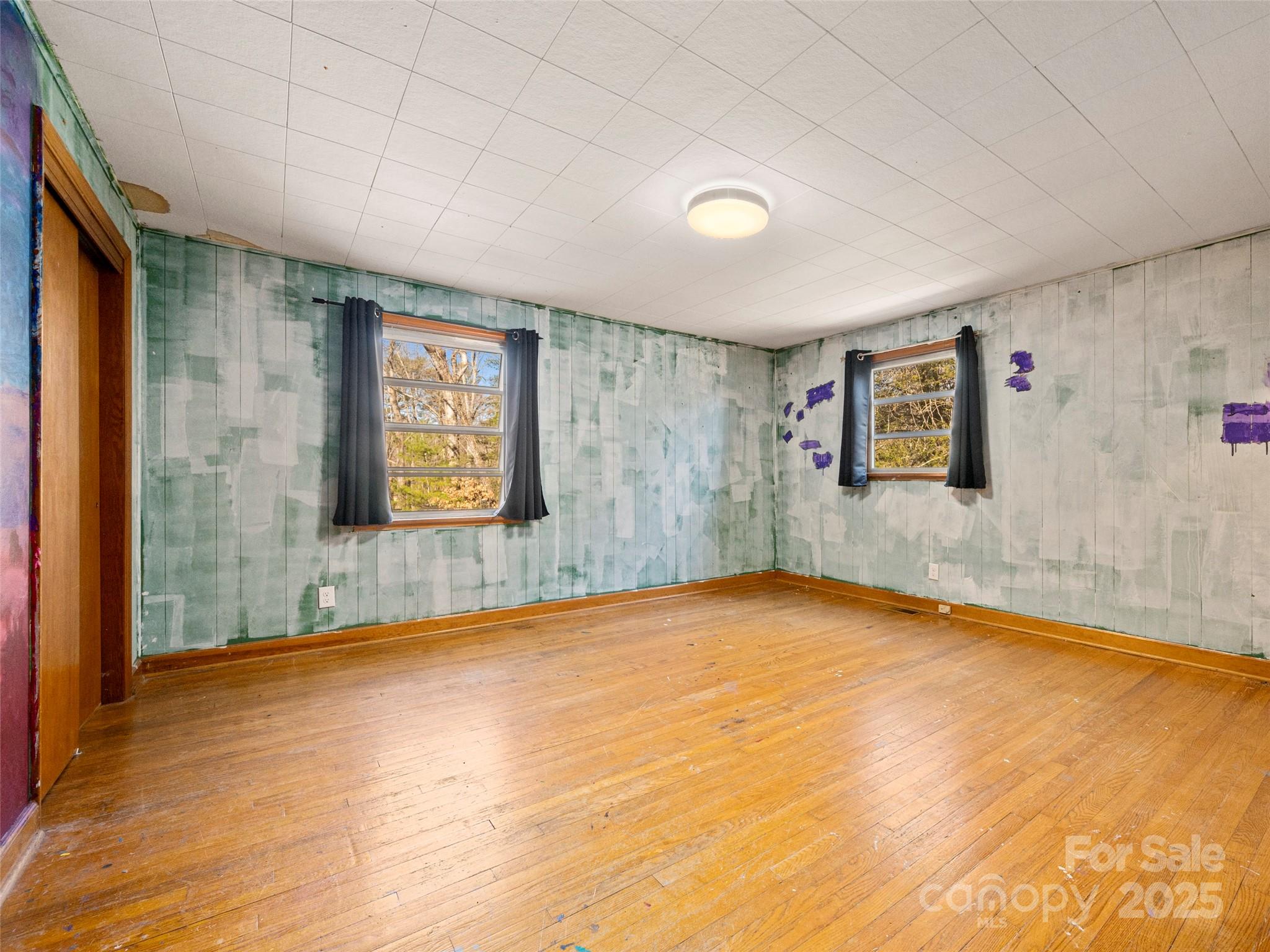 323 Stepp Avenue