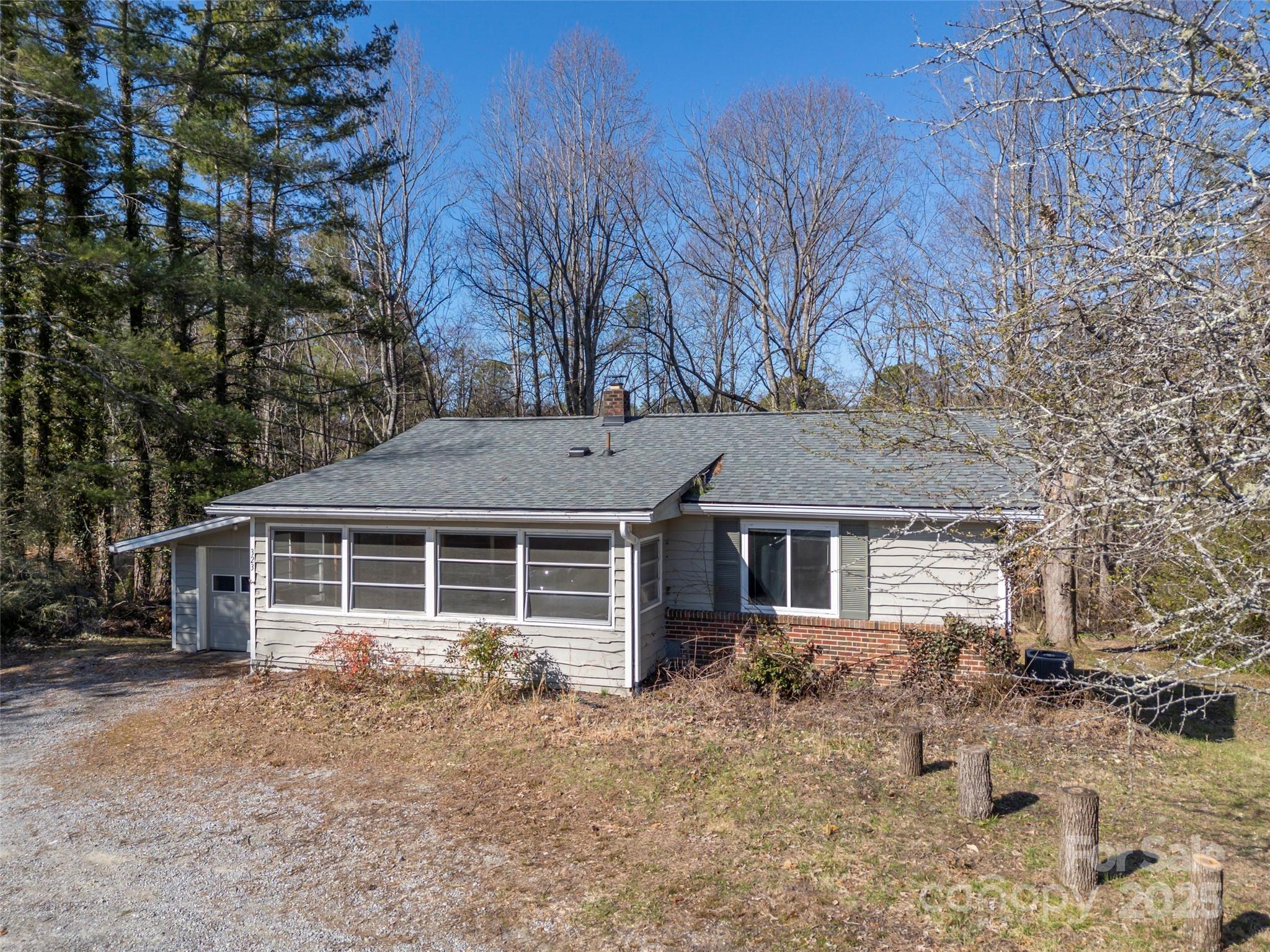 323 Stepp Avenue
