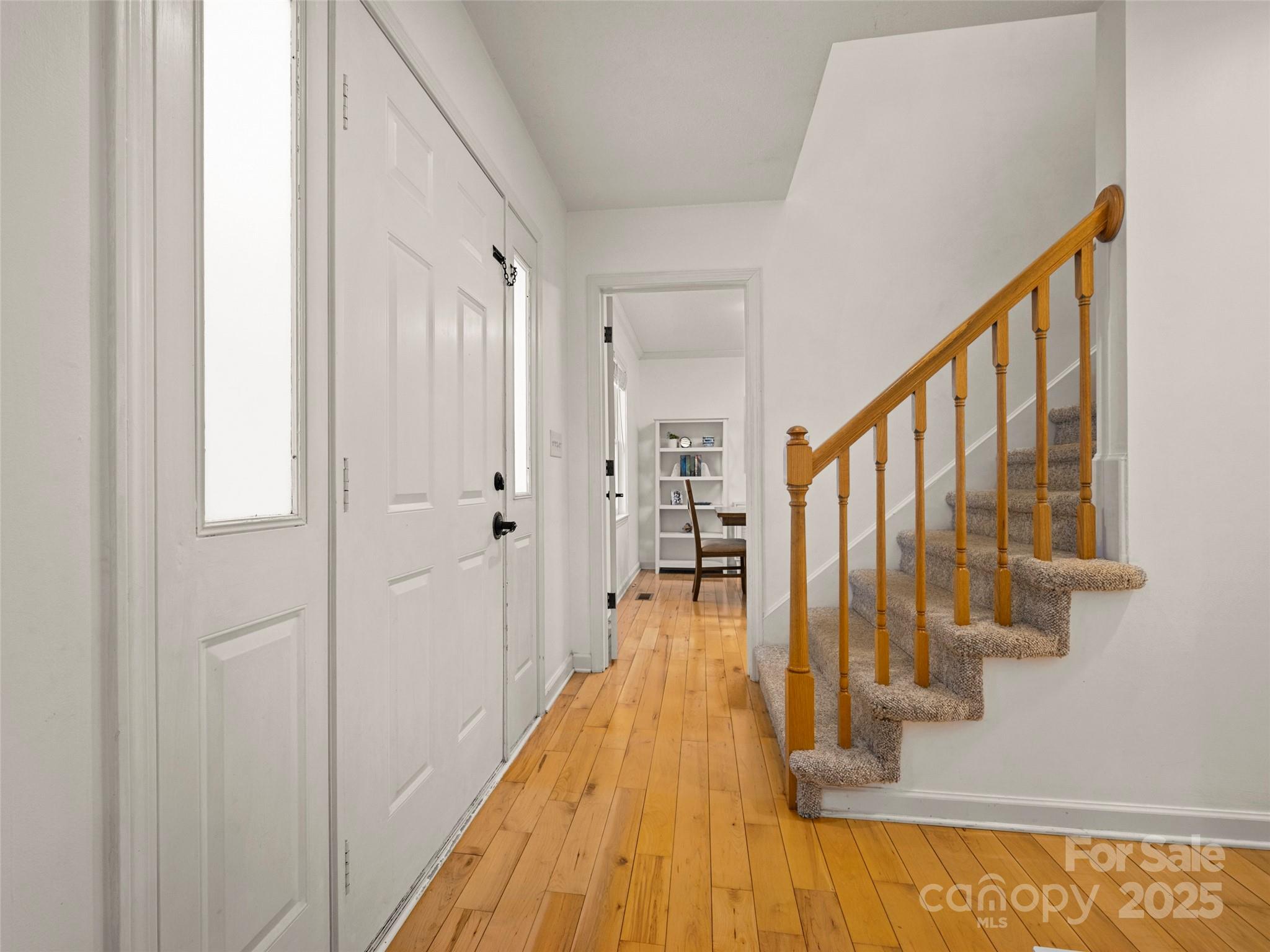 4 Bridle Path Court